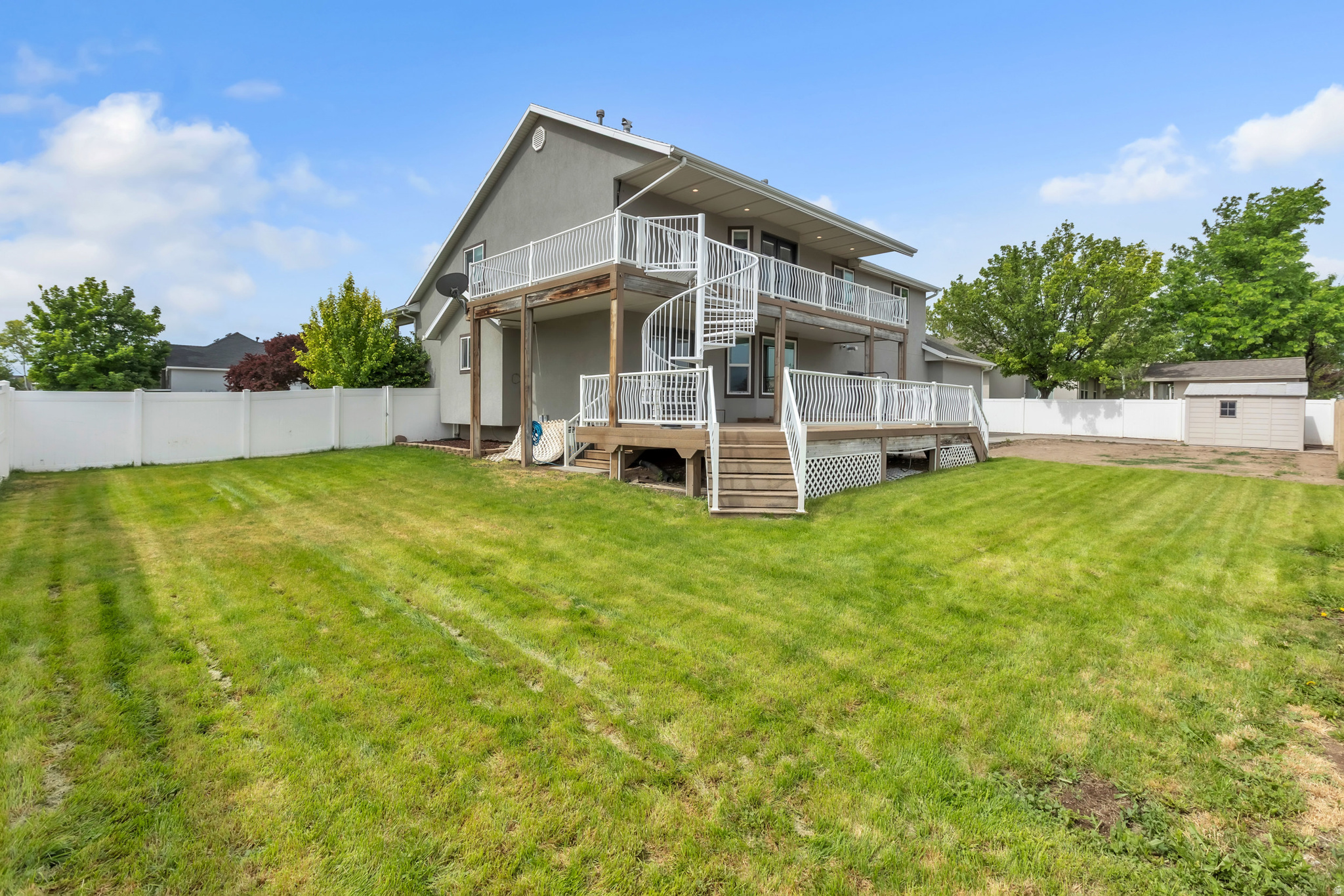 main property photo 48