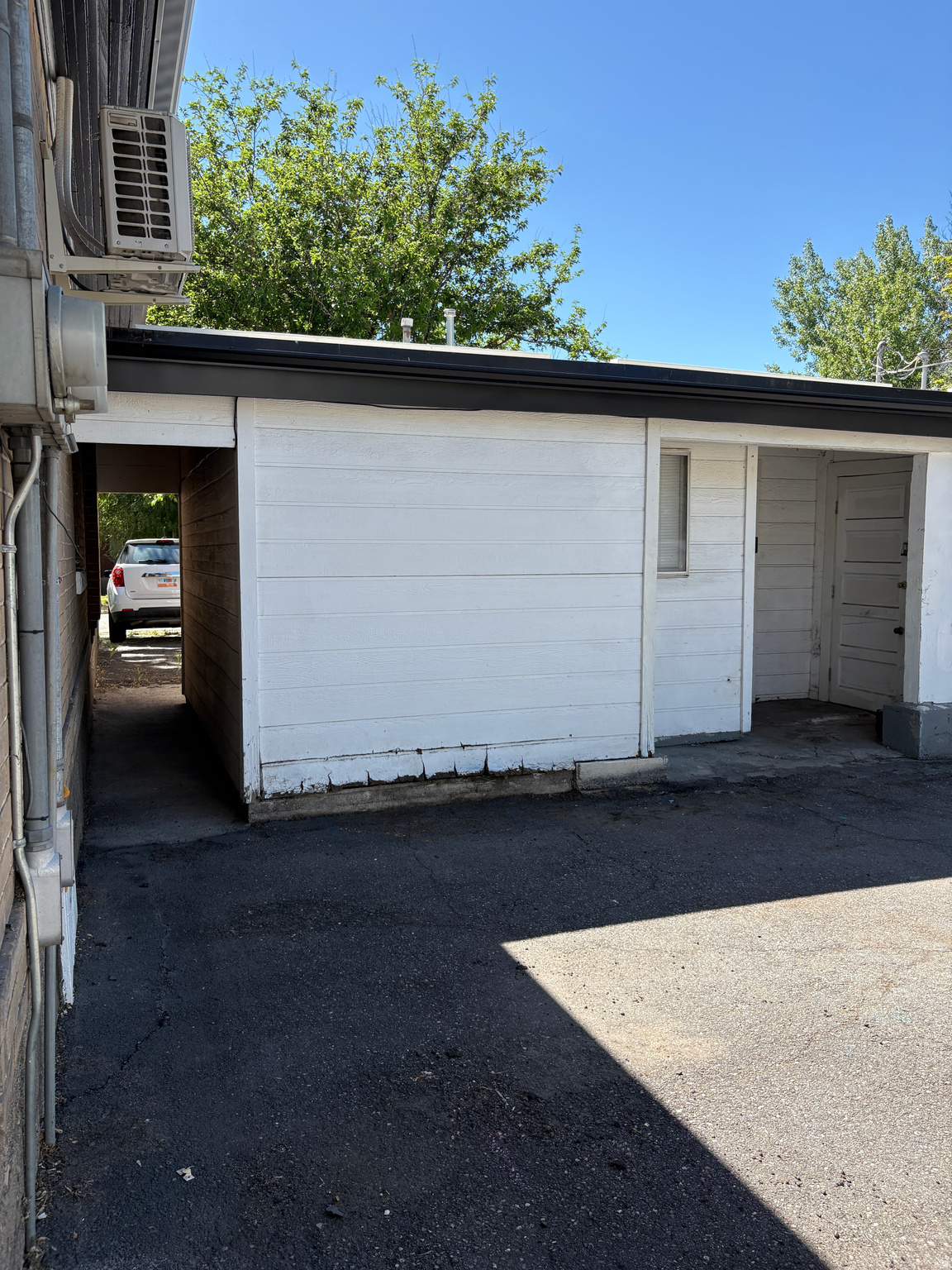 main property photo 79