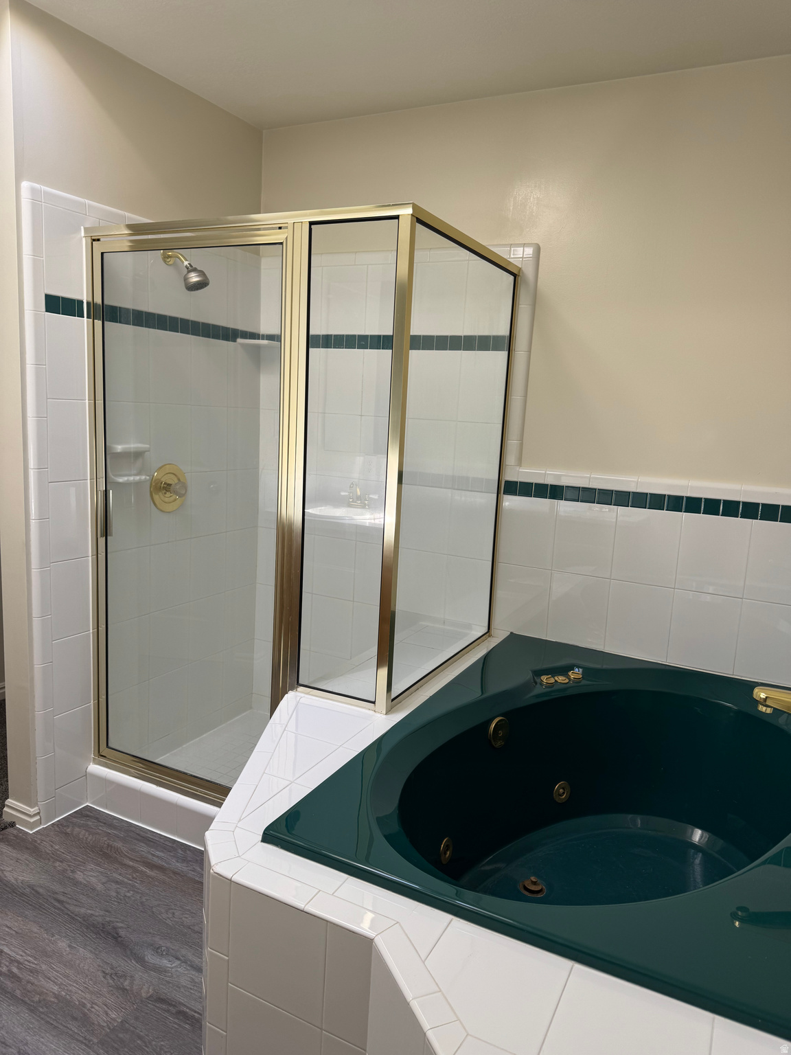 main property photo 74