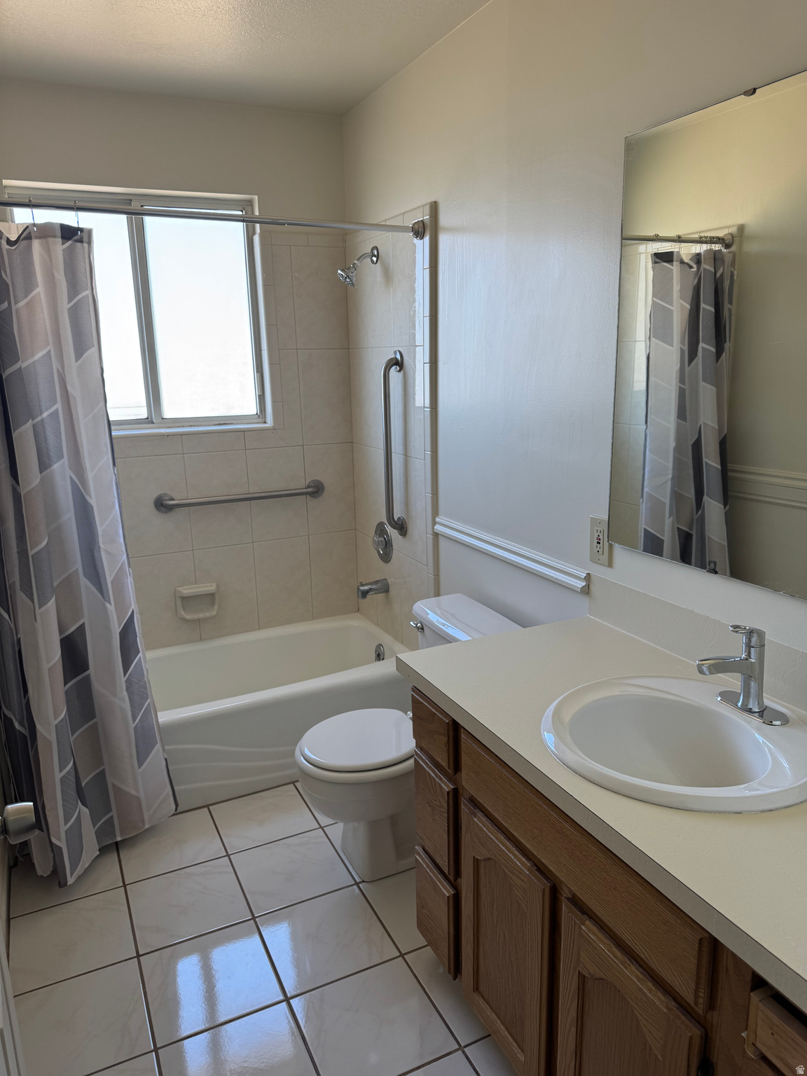 main property photo 82