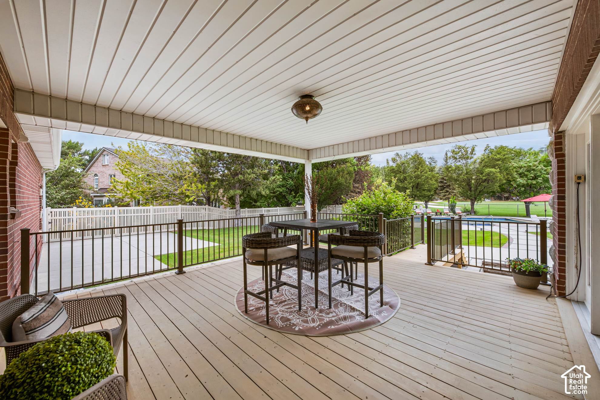 main property photo 54