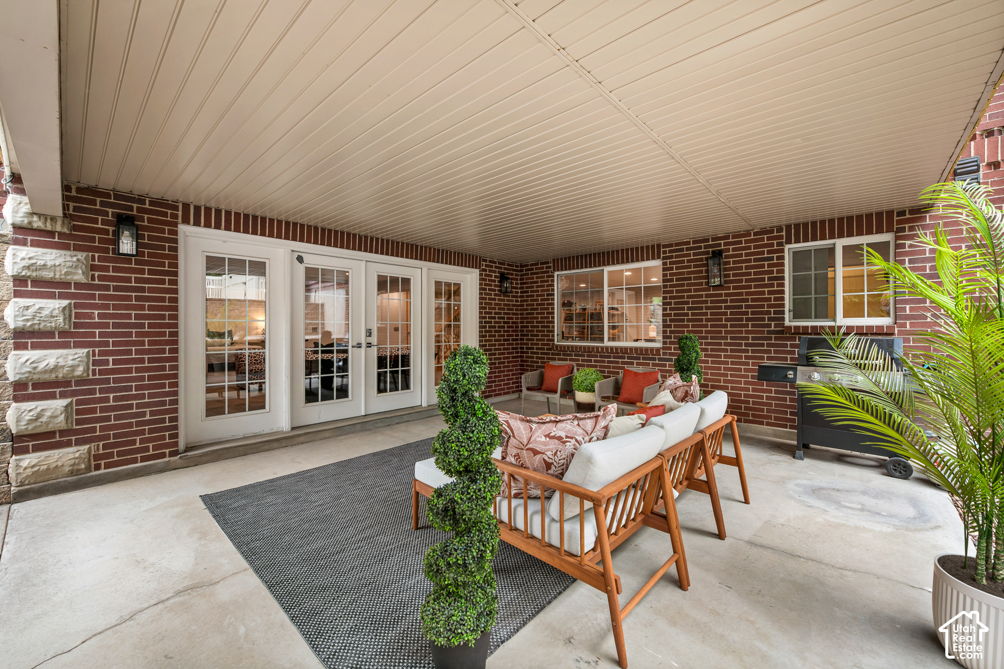 main property photo 56