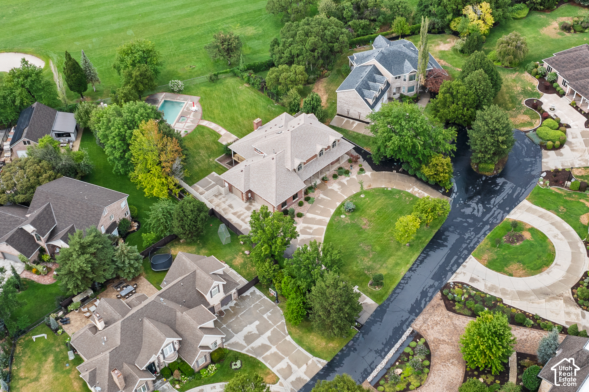 main property photo 67