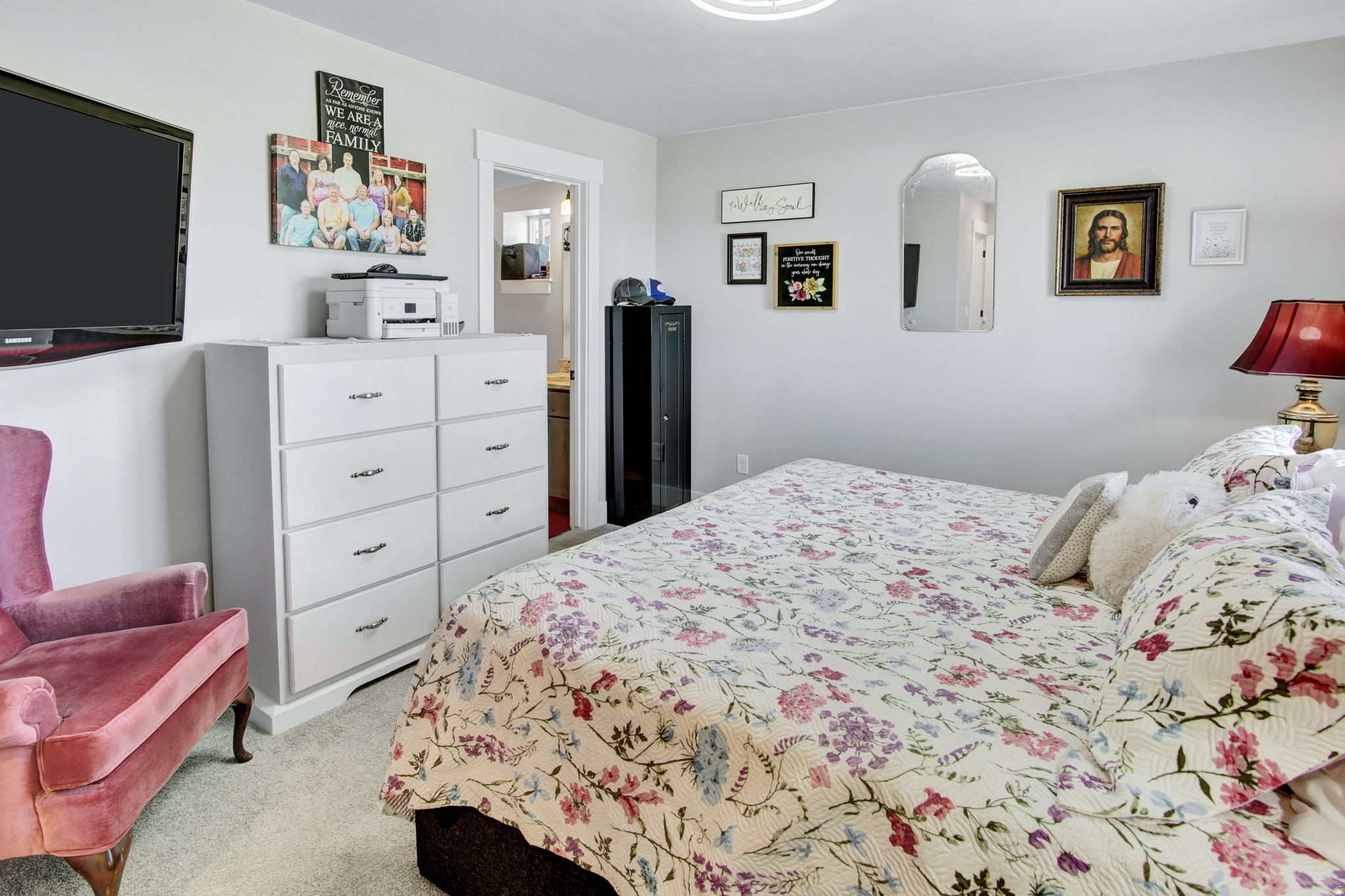 main property photo 12