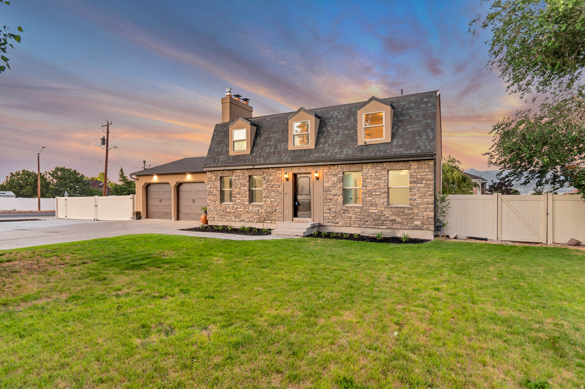main property photo 59