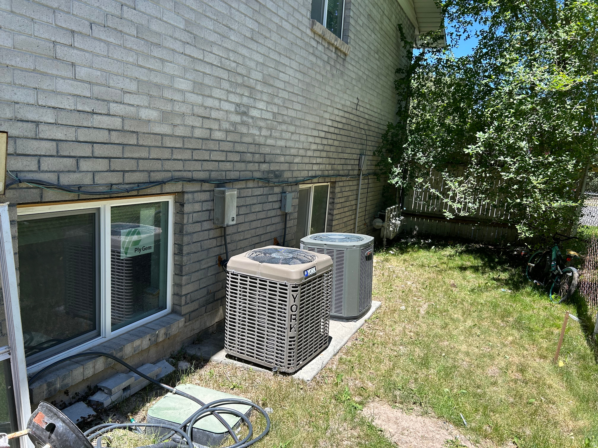 main property photo 10