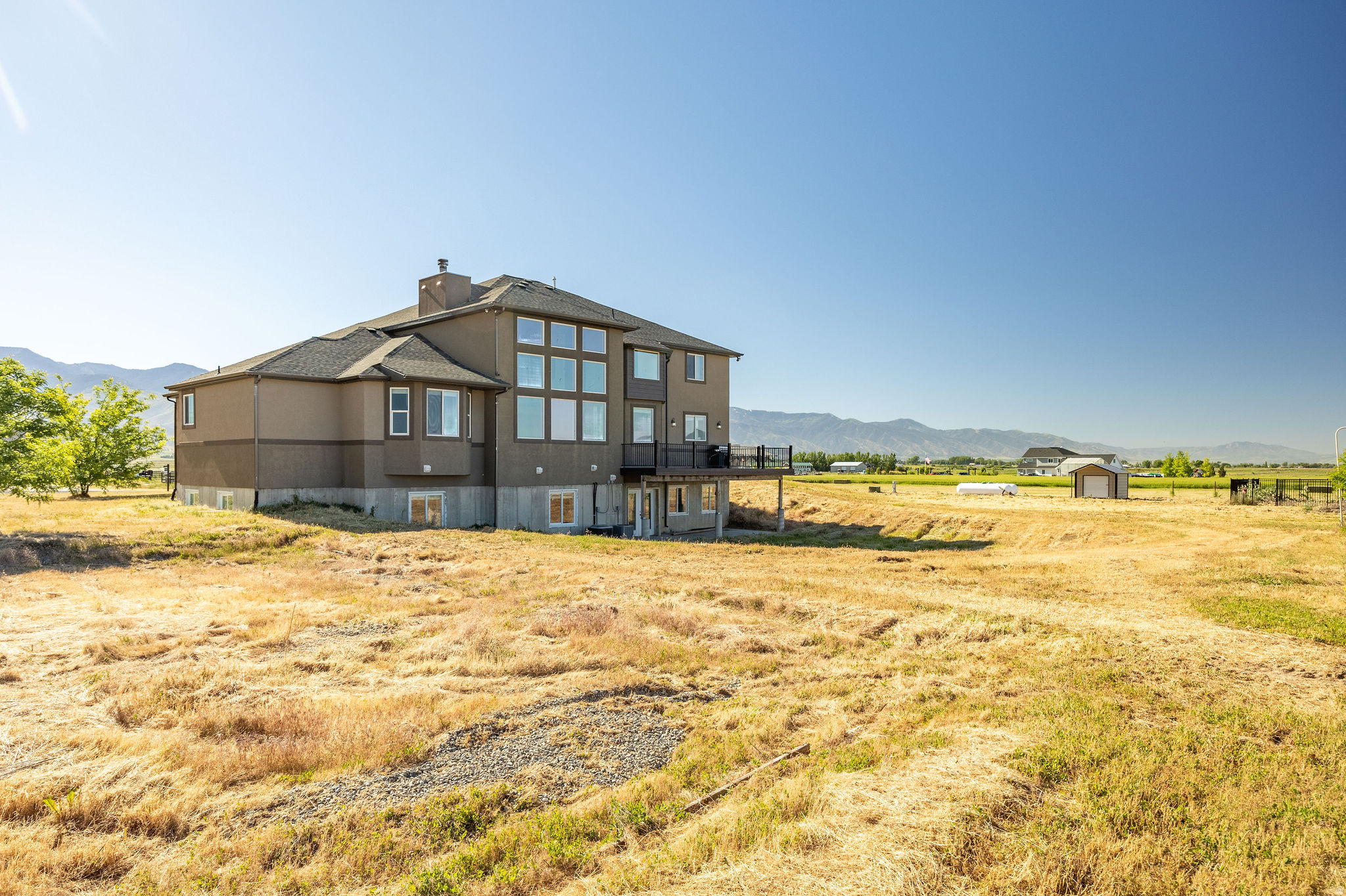 main property photo 63