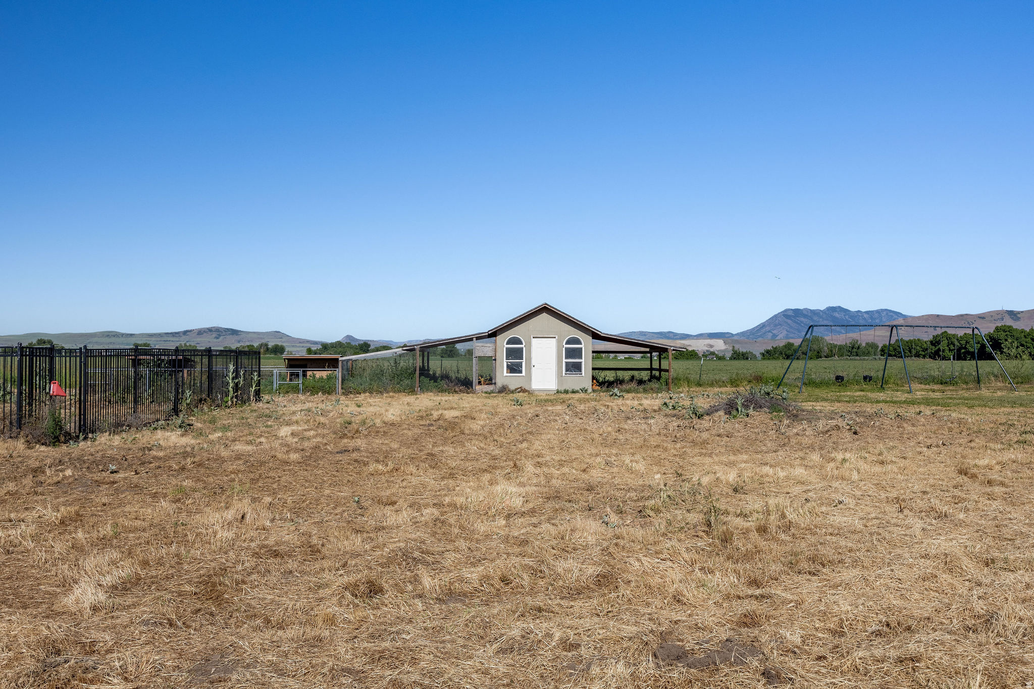 main property photo 68