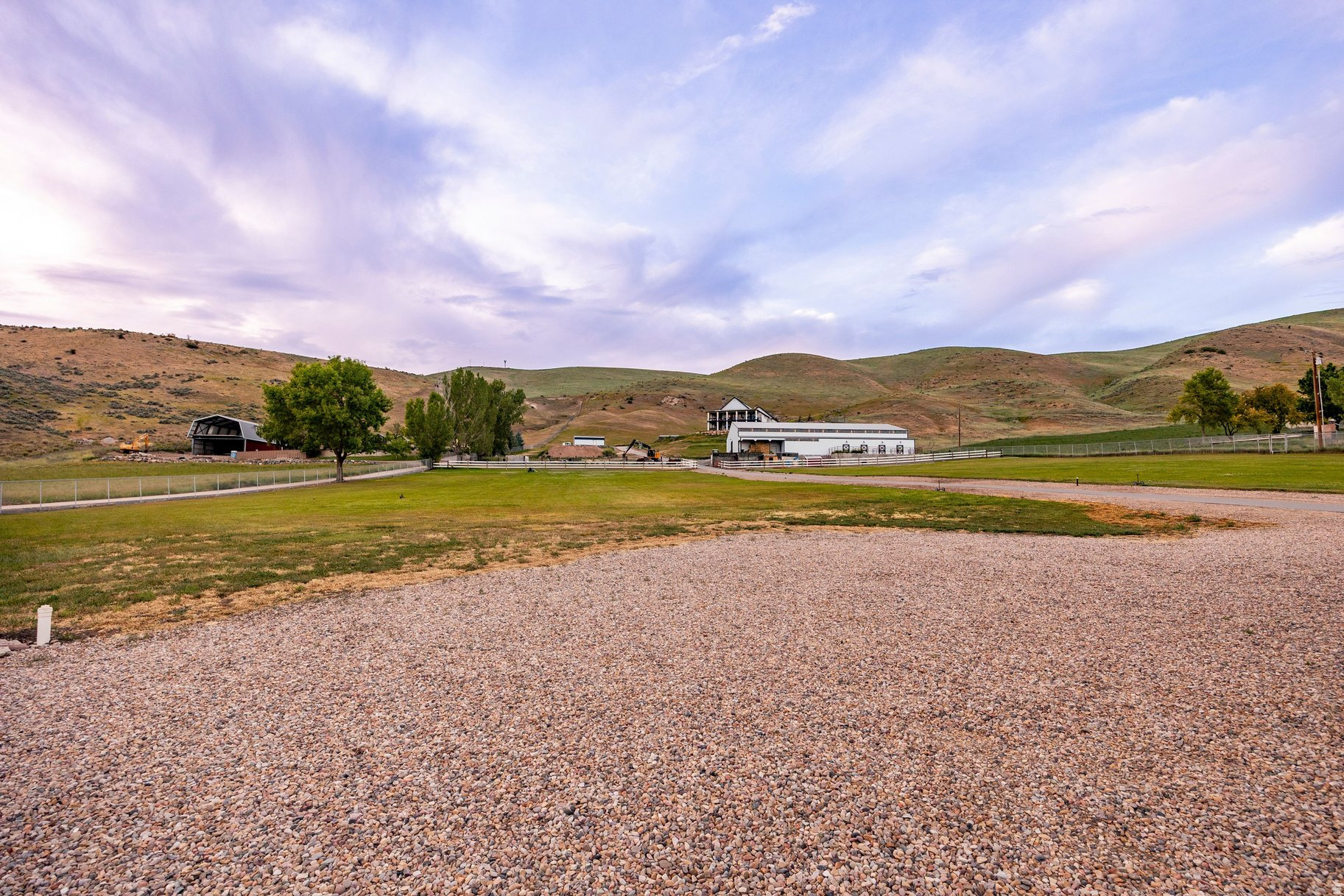 main property photo 41