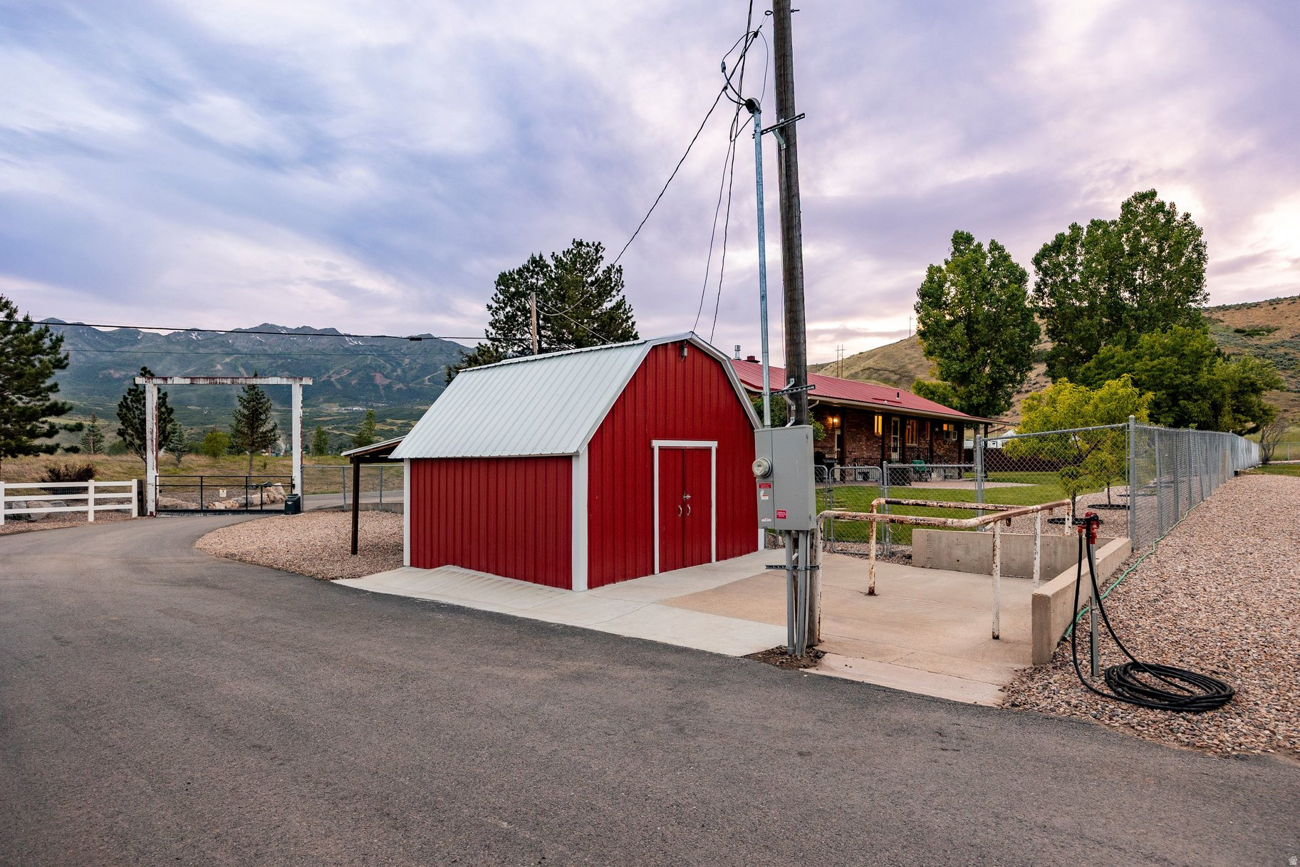 main property photo 48