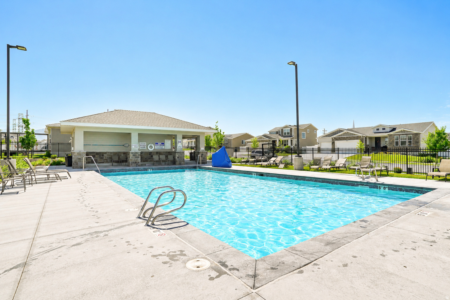 main property photo 55