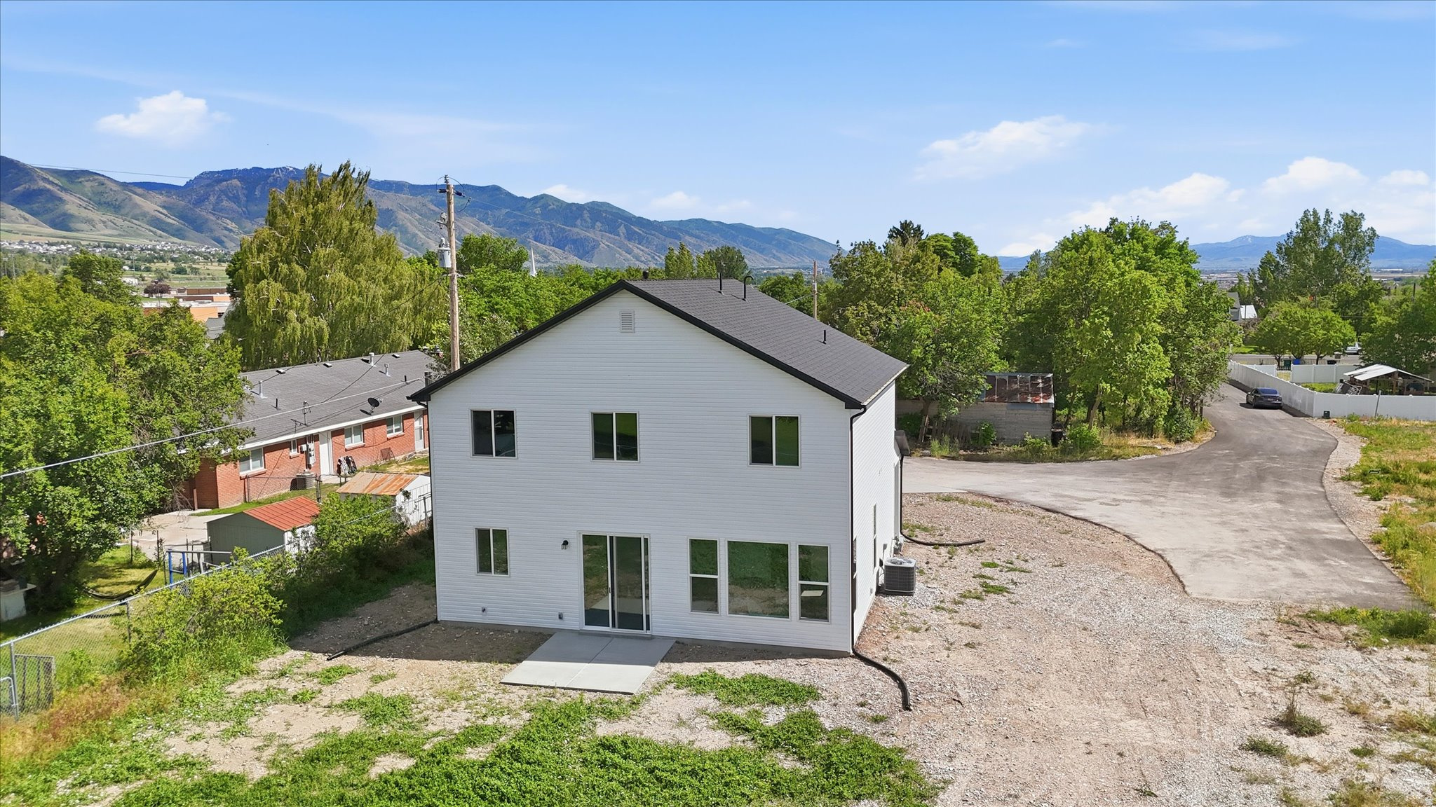 main property photo 39