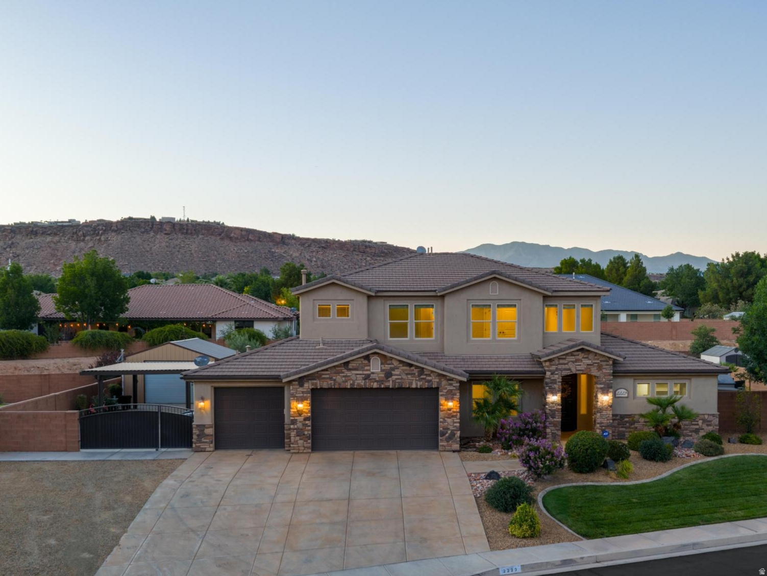 main property photo 2