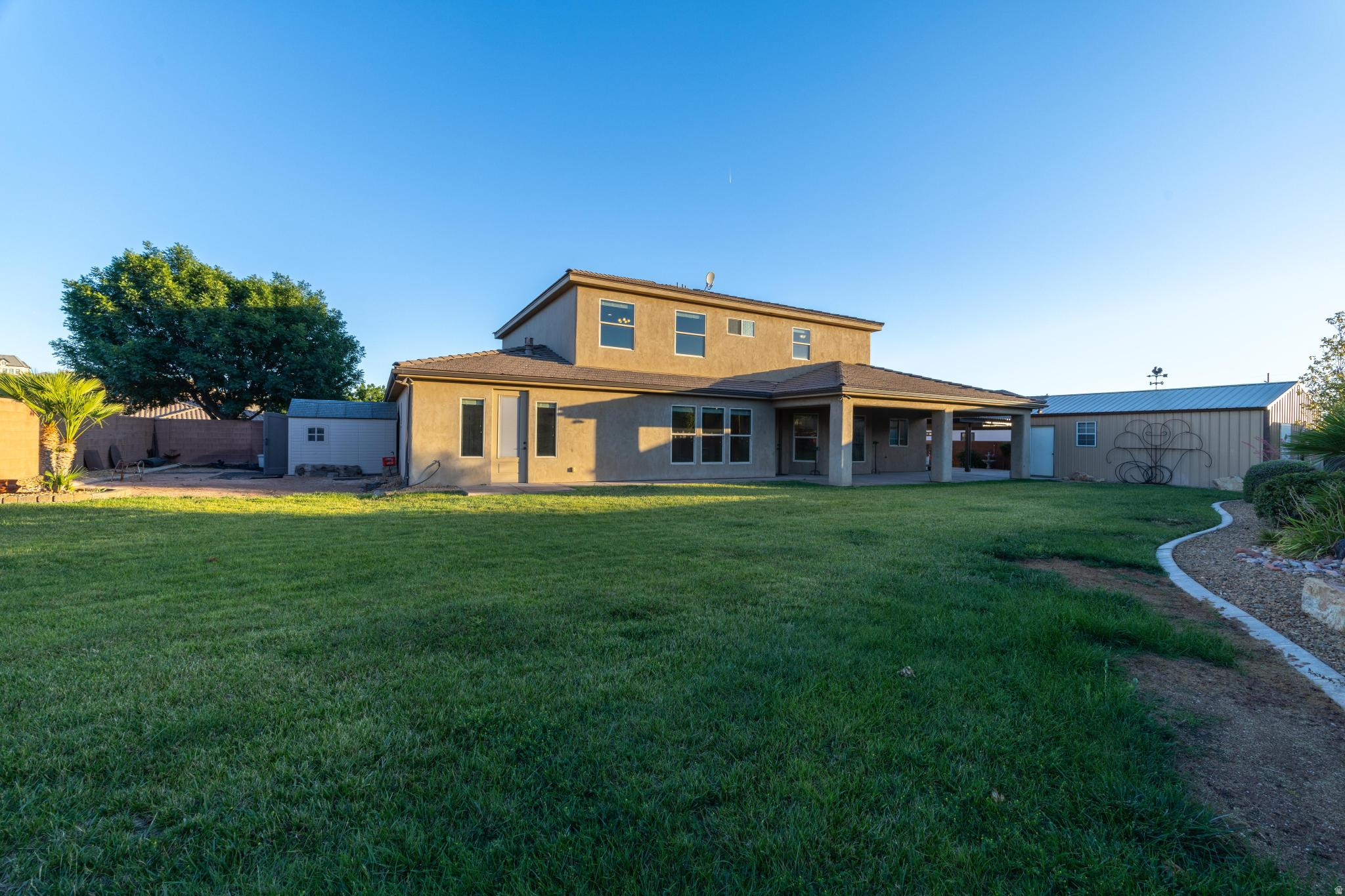 main property photo 50