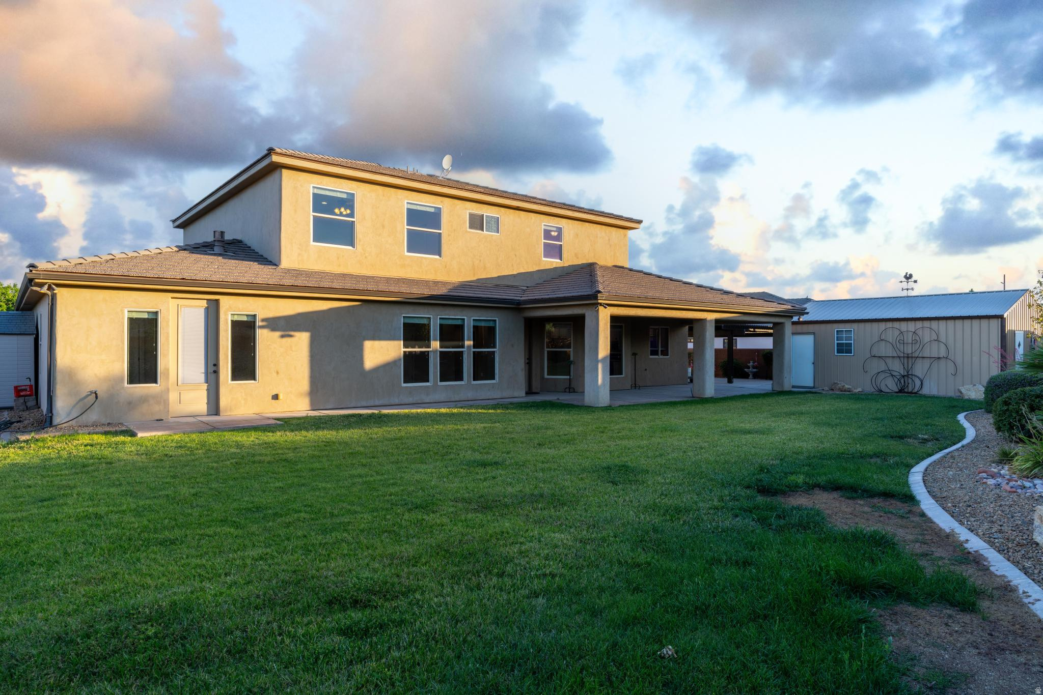main property photo 51