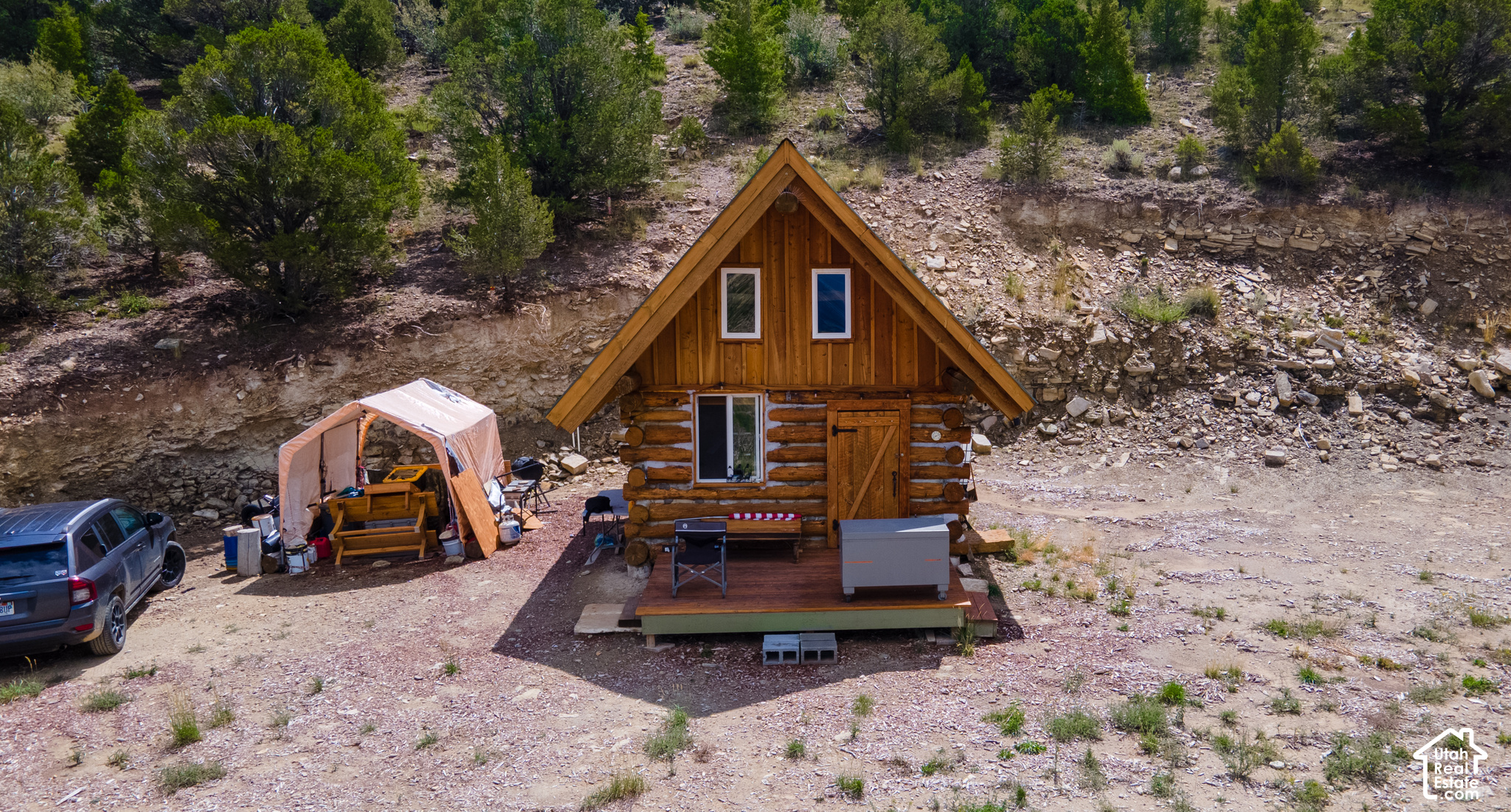 main property photo 10