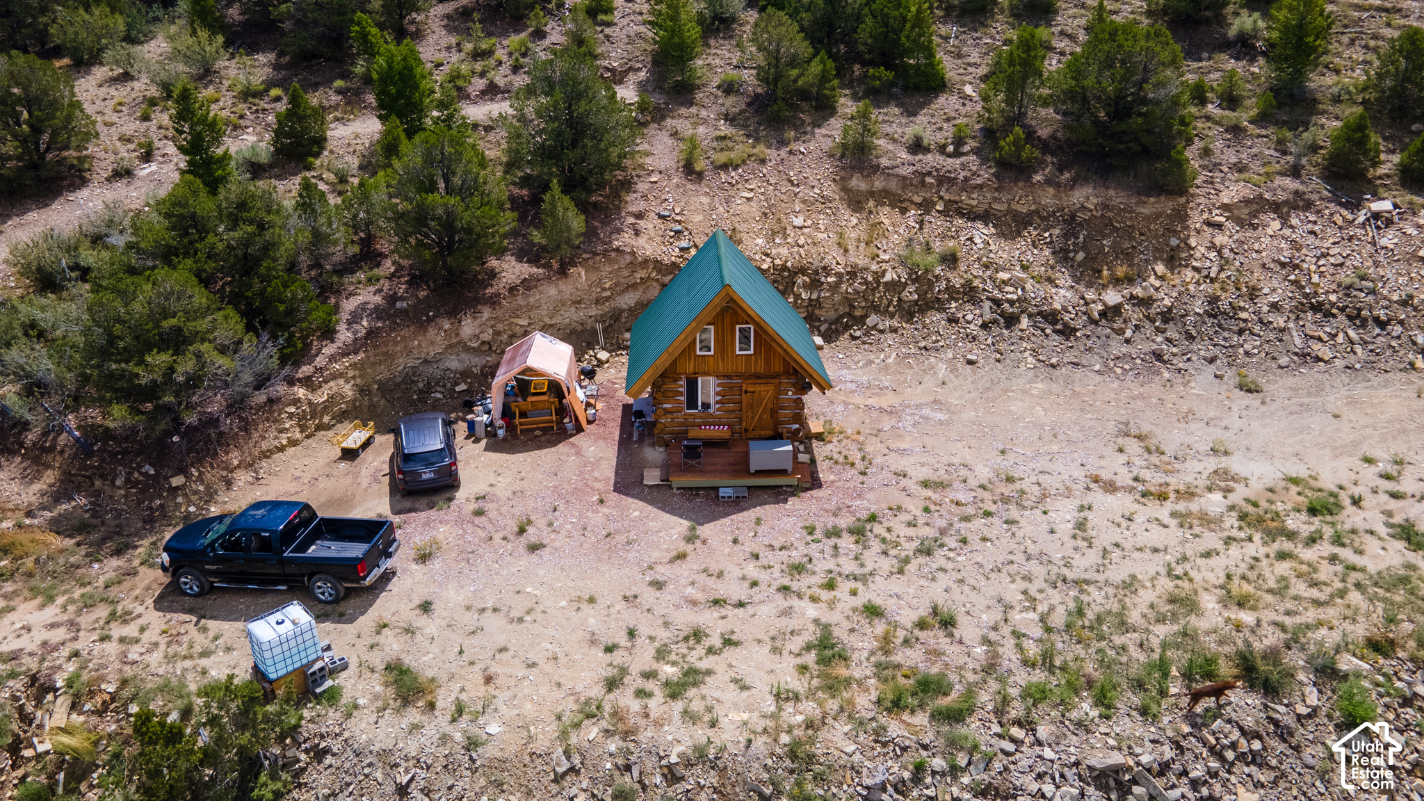 main property photo 6