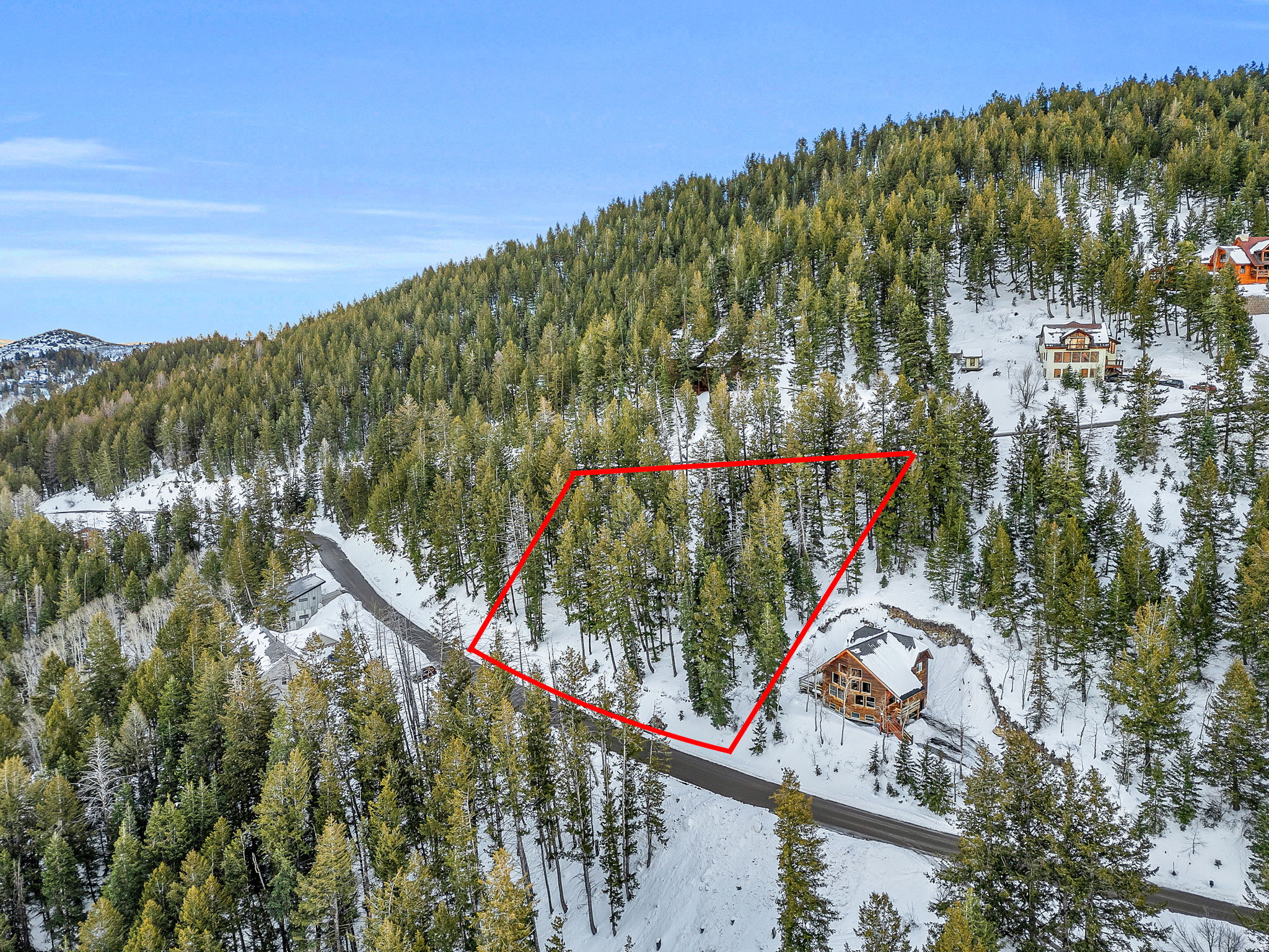 main property photo 12