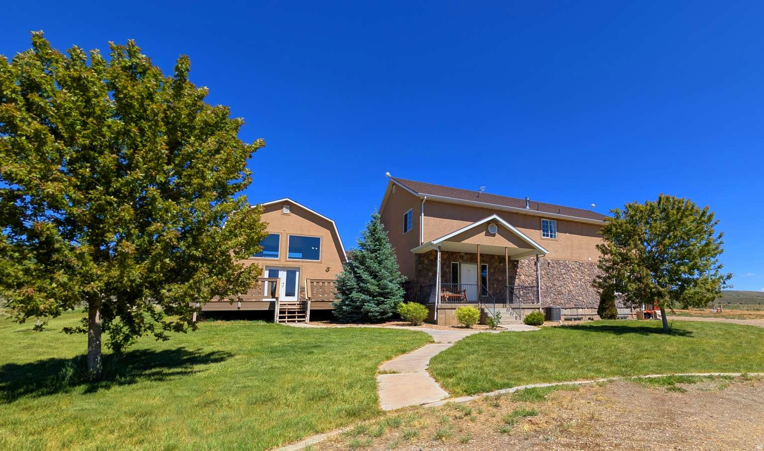 main property photo 42