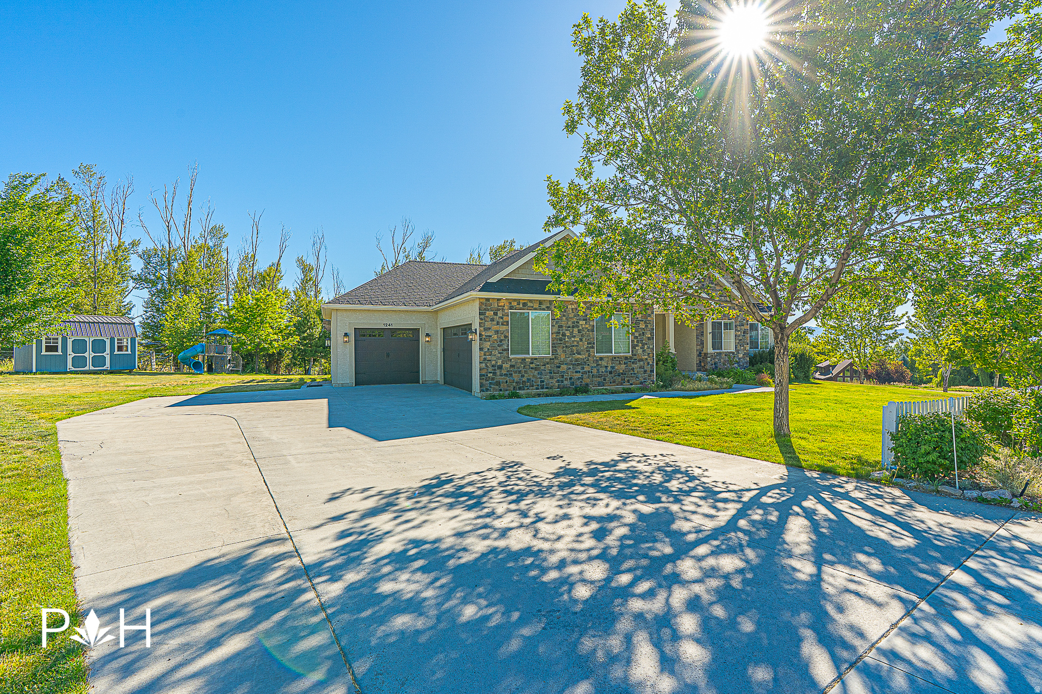 main property photo 53