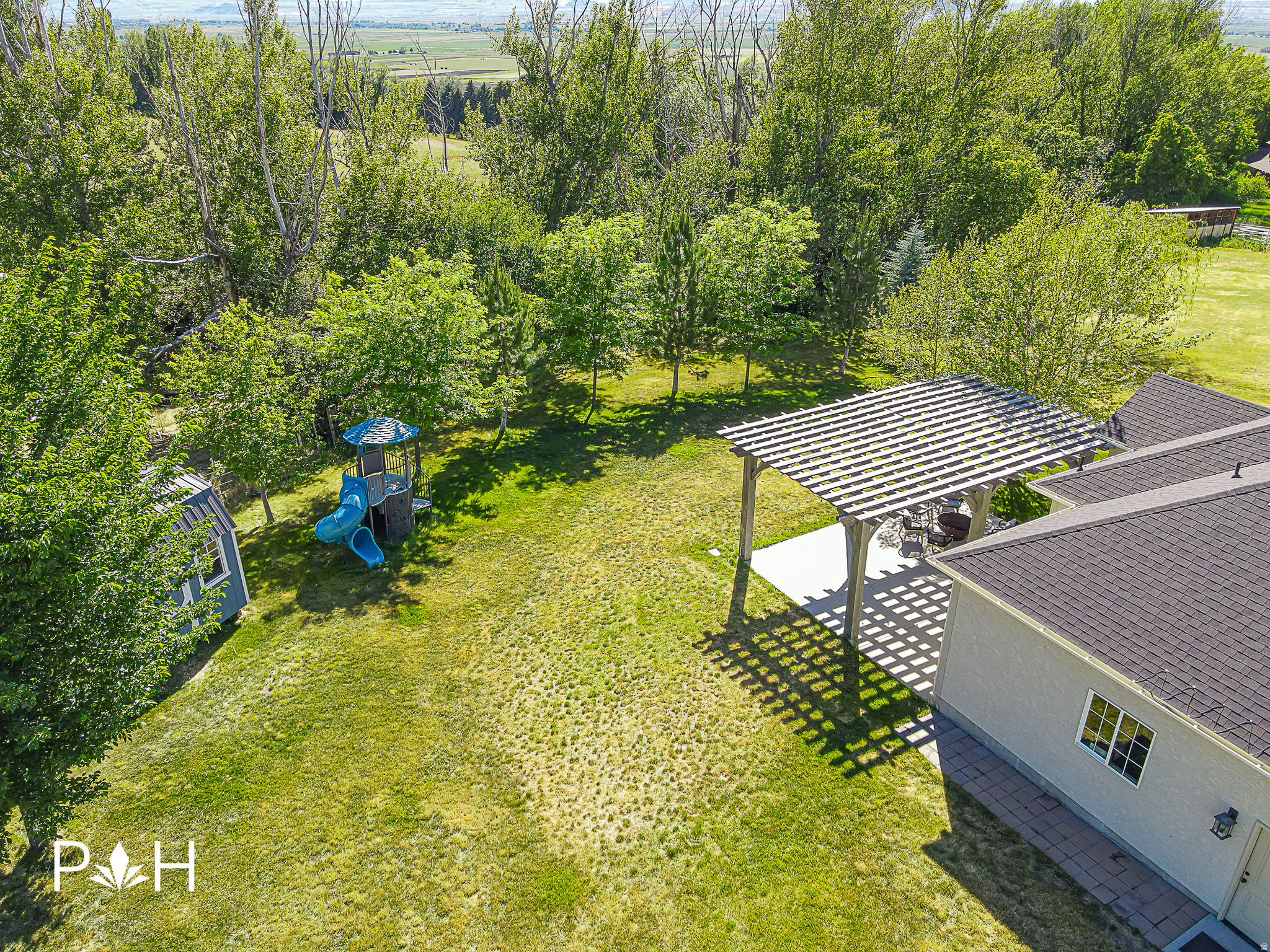 main property photo 61