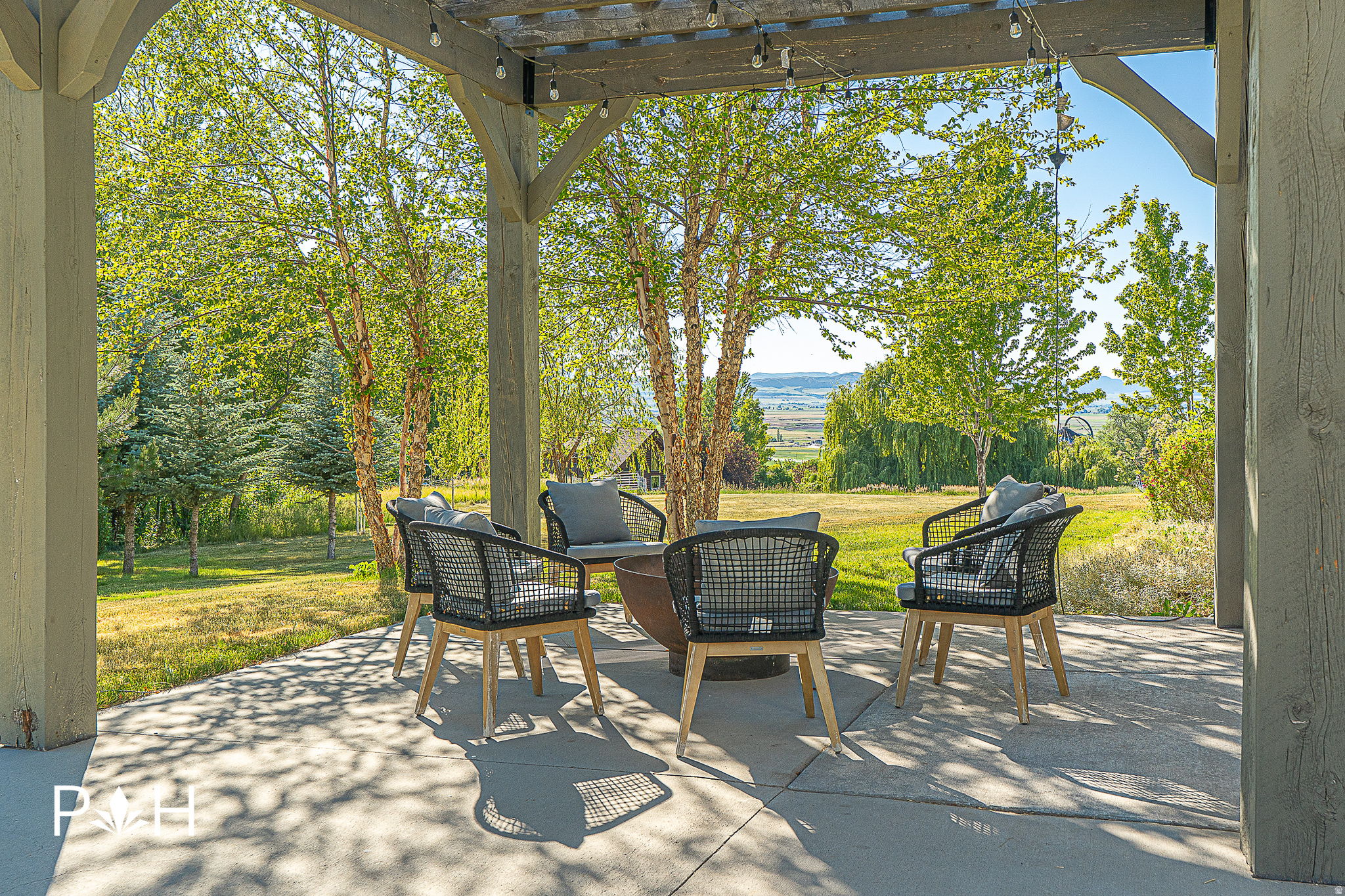 main property photo 62