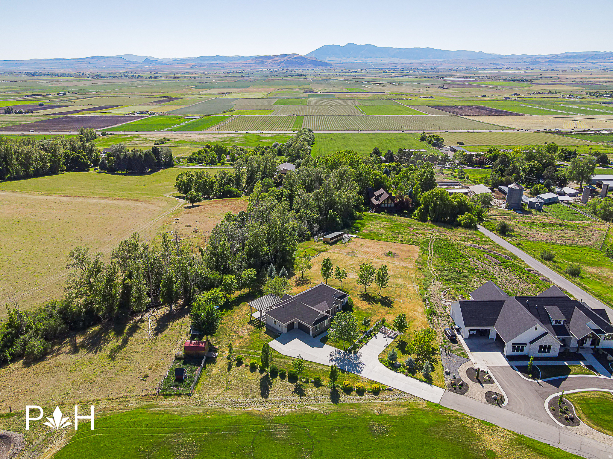 main property photo 72