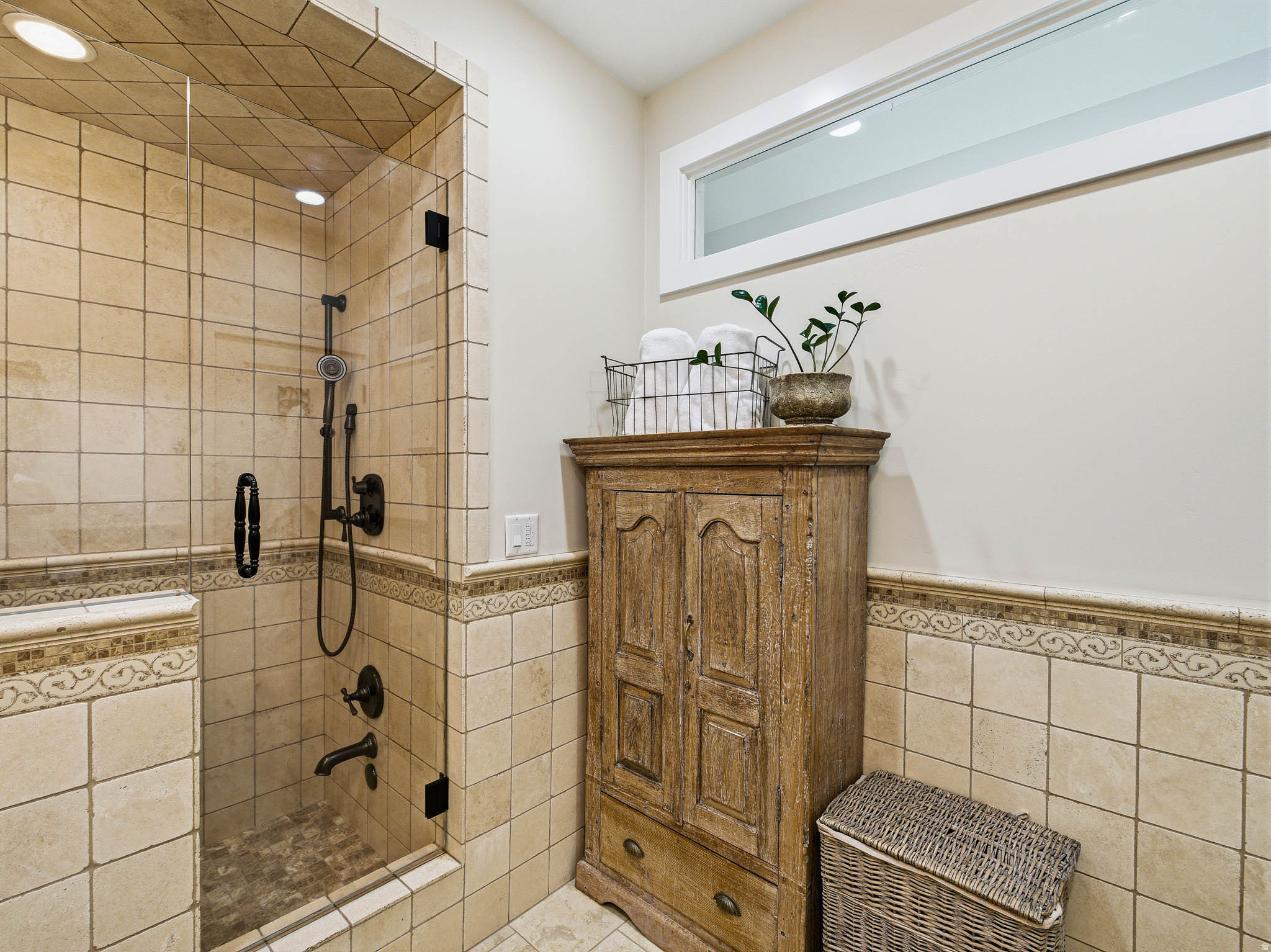 main property photo 113