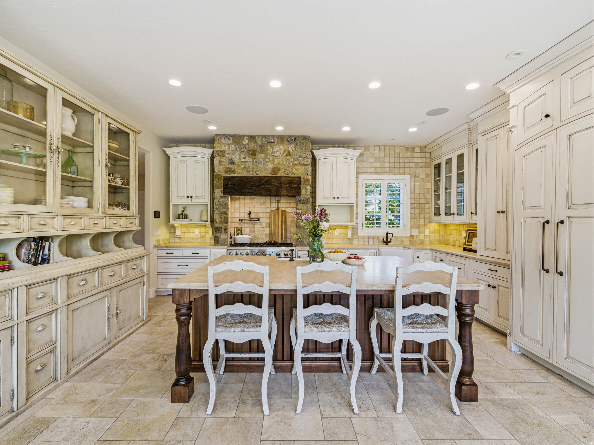 main property photo 66
