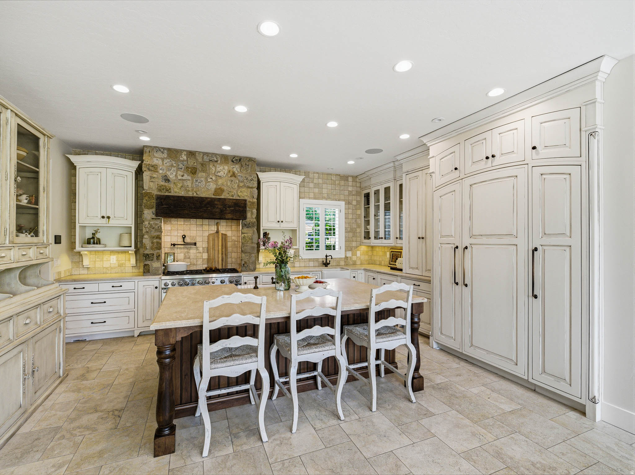 main property photo 67