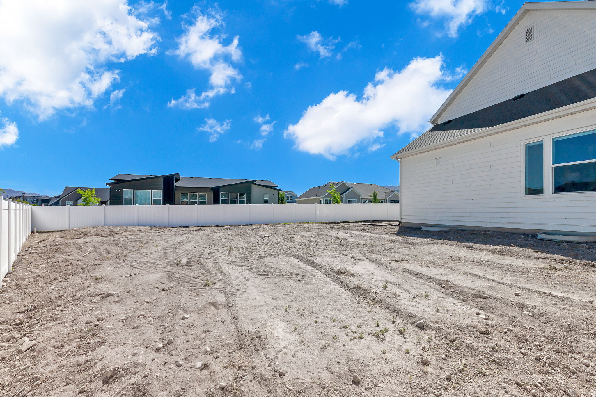main property photo 60
