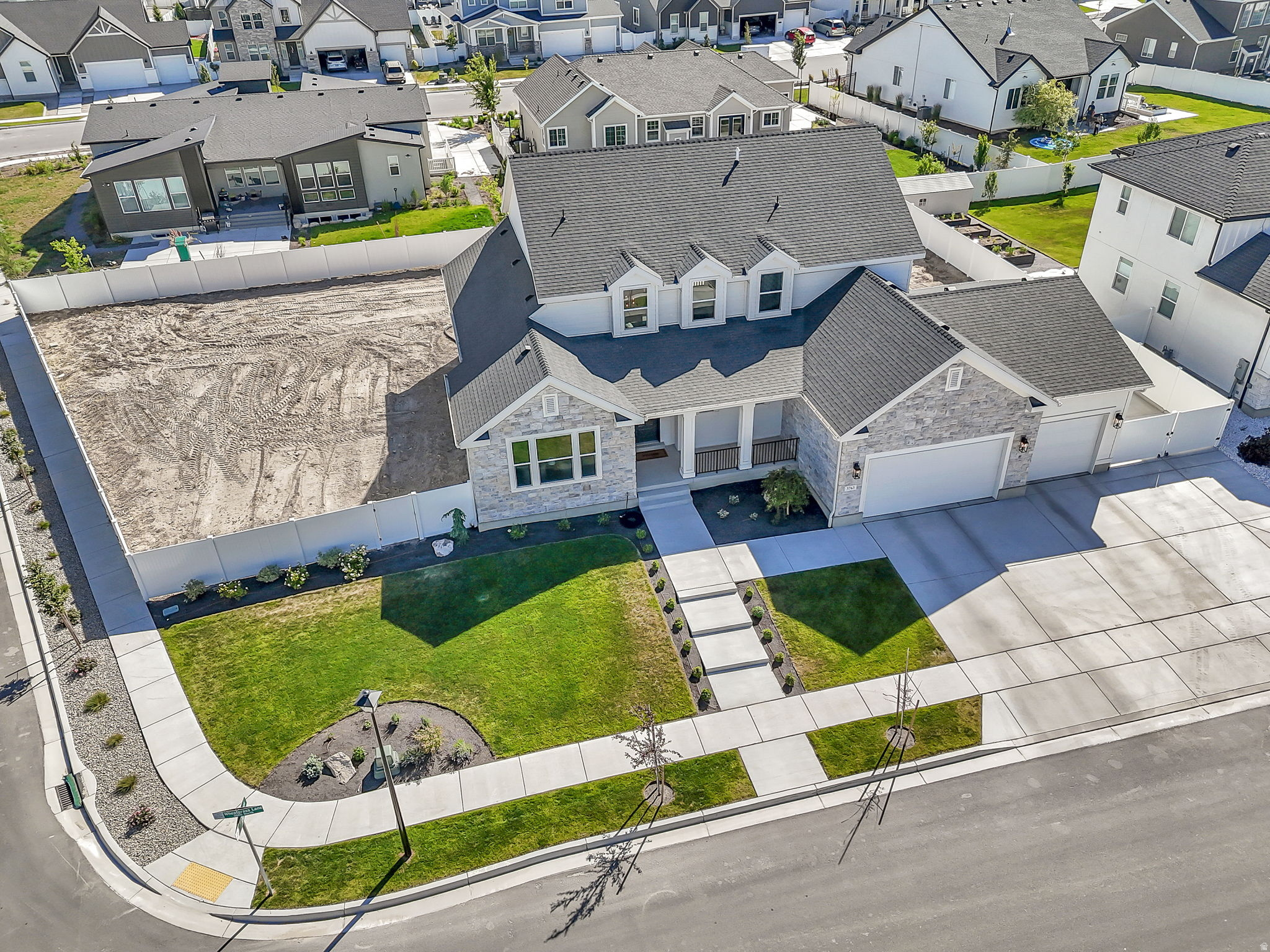 main property photo 62