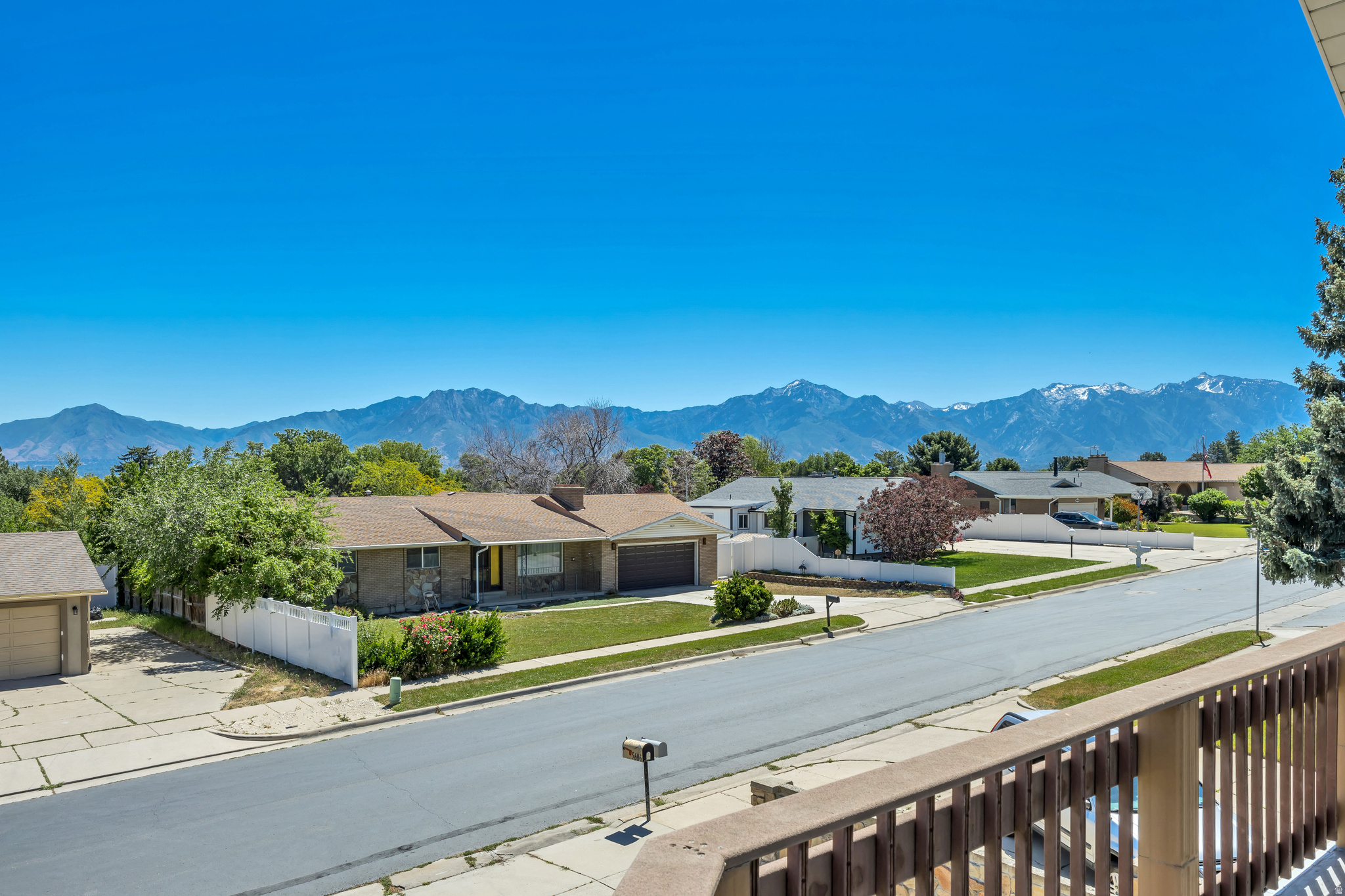 main property photo 51