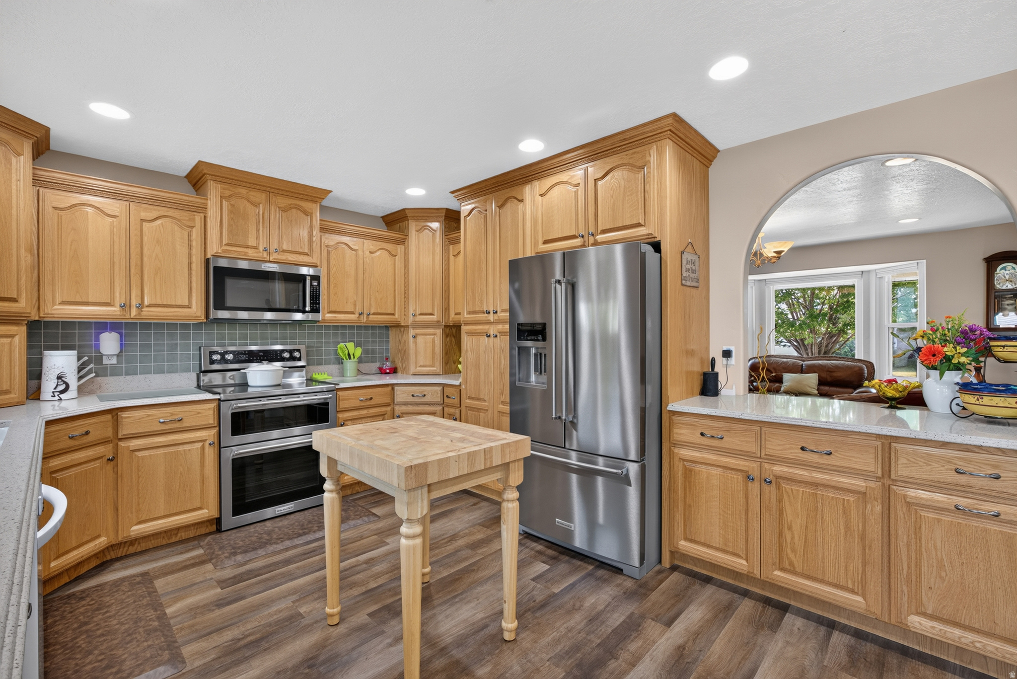 main property photo 9