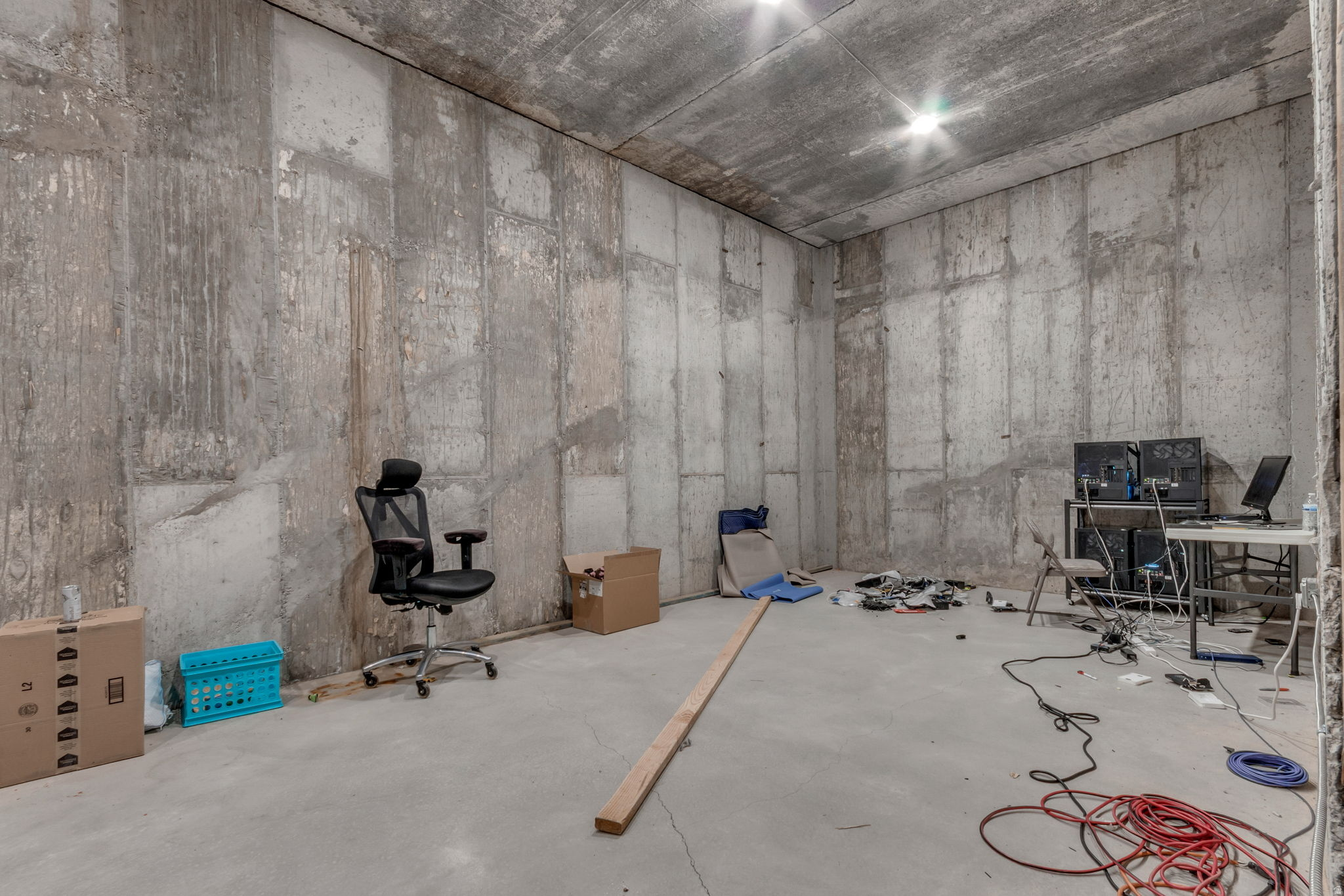 main property photo 61