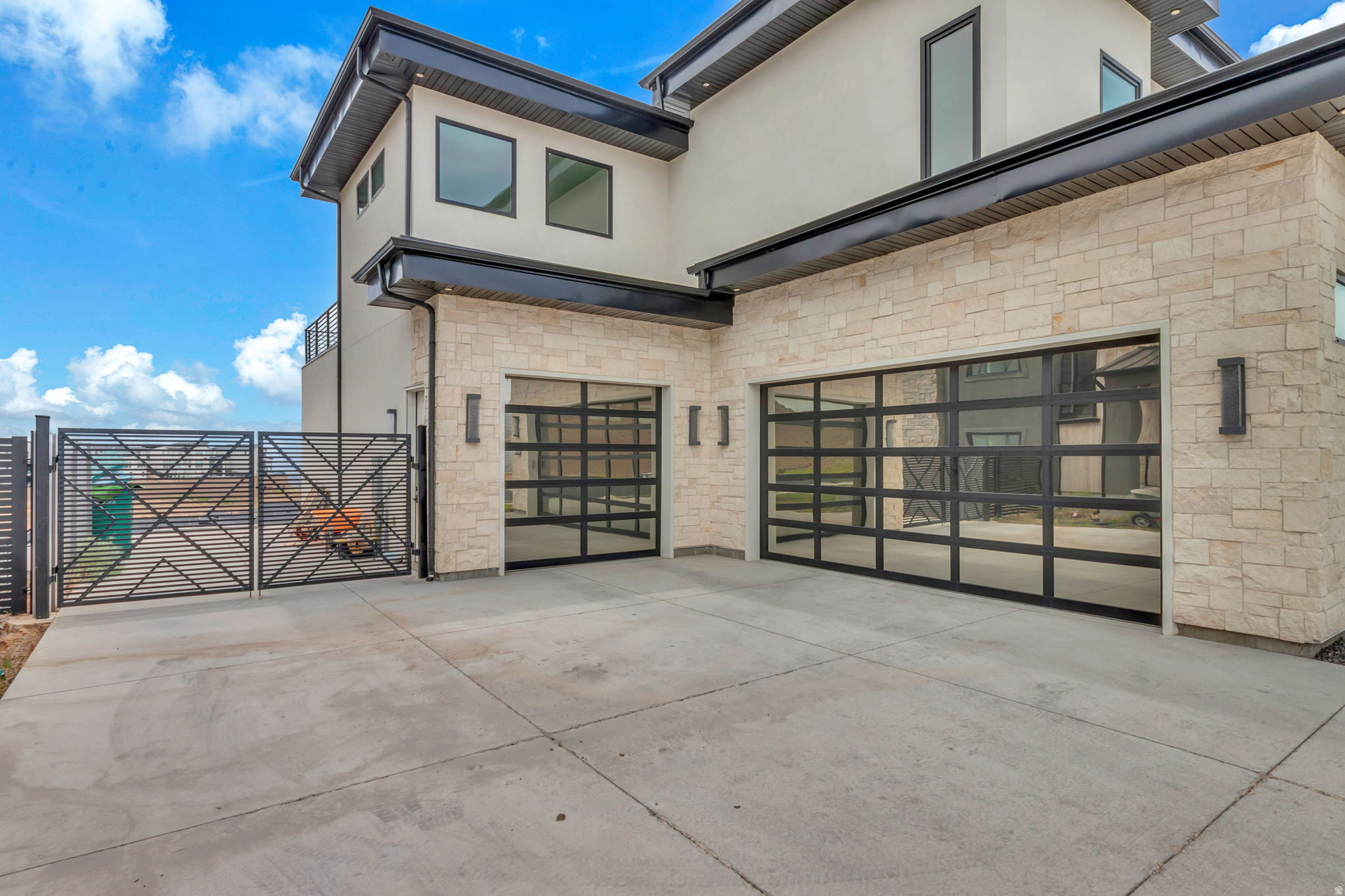 main property photo 68