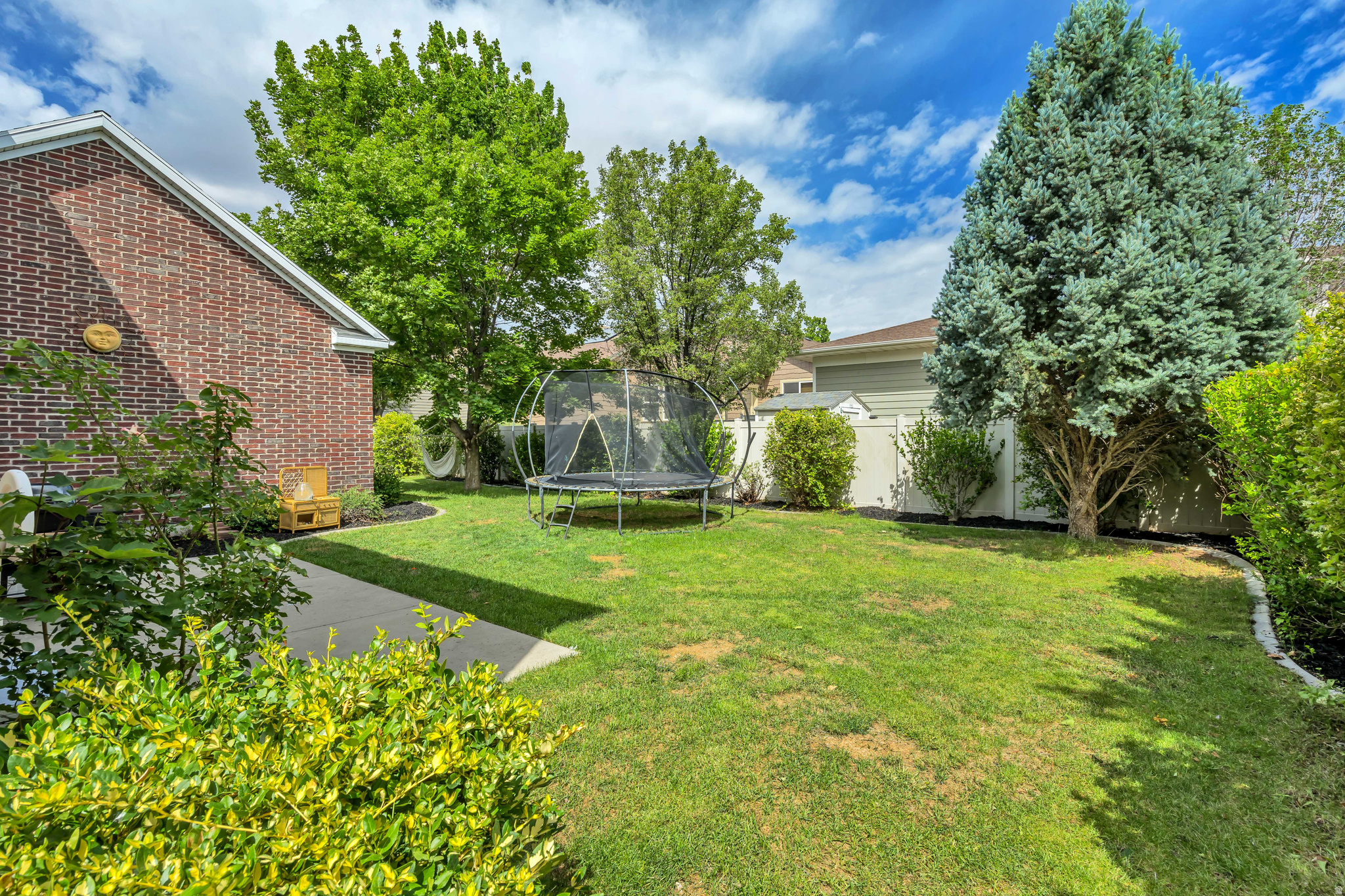 main property photo 49