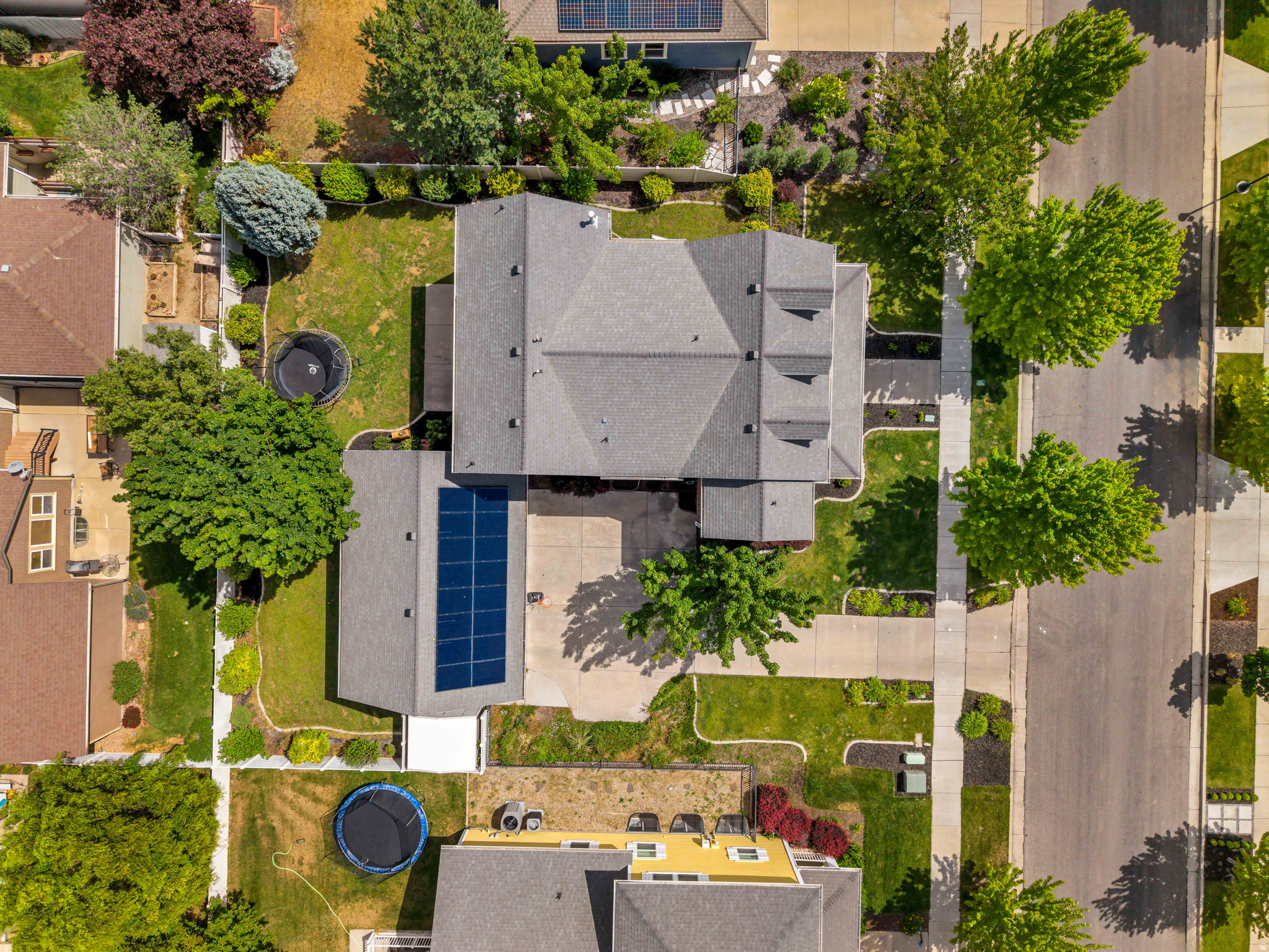 main property photo 52
