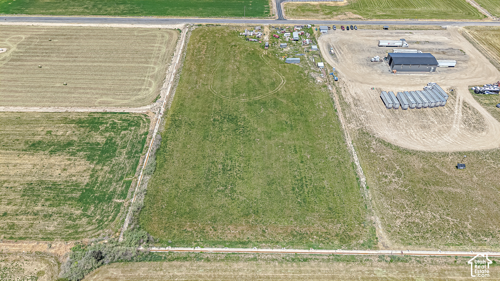 main property photo 12