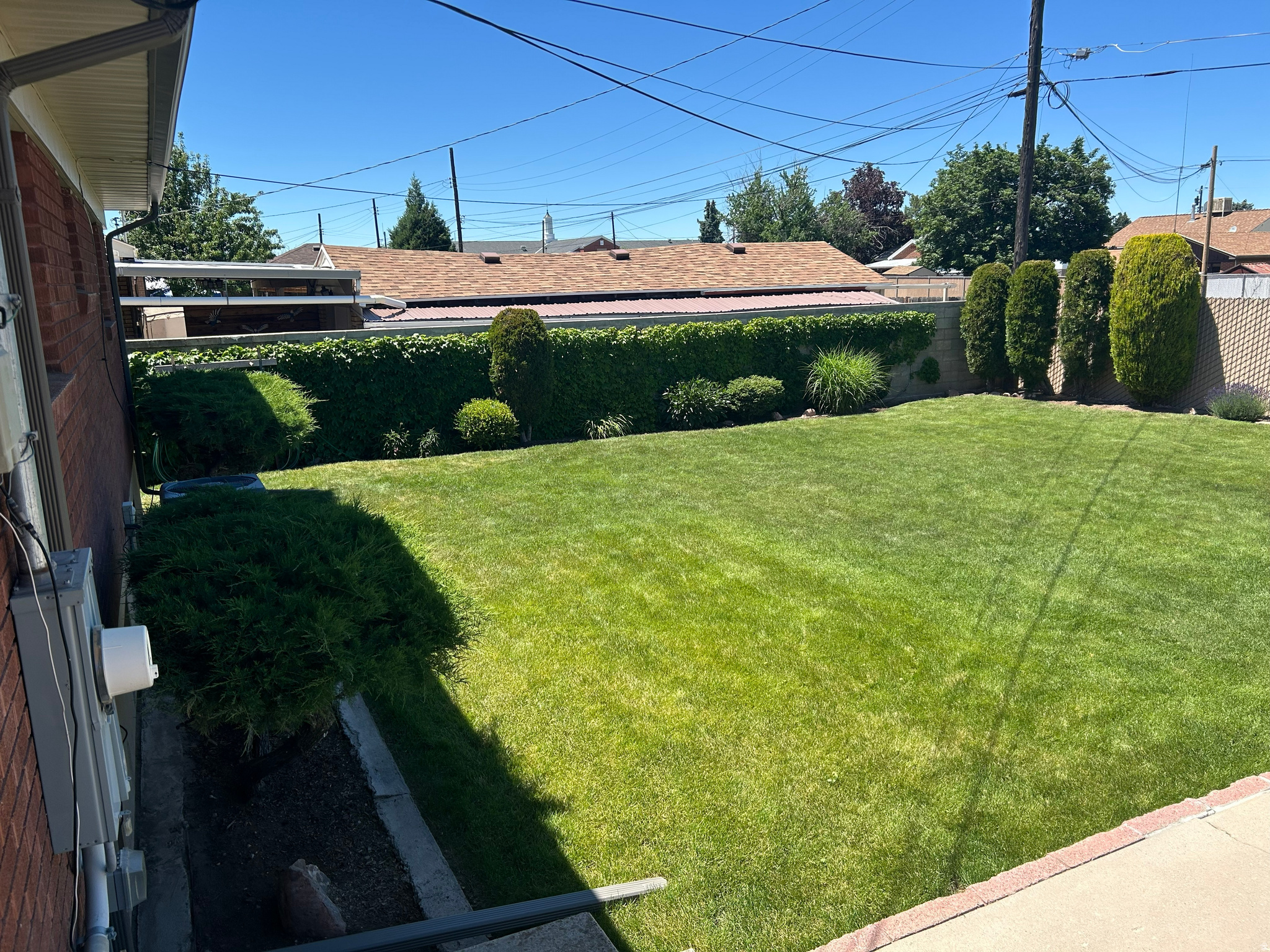 main property photo 31