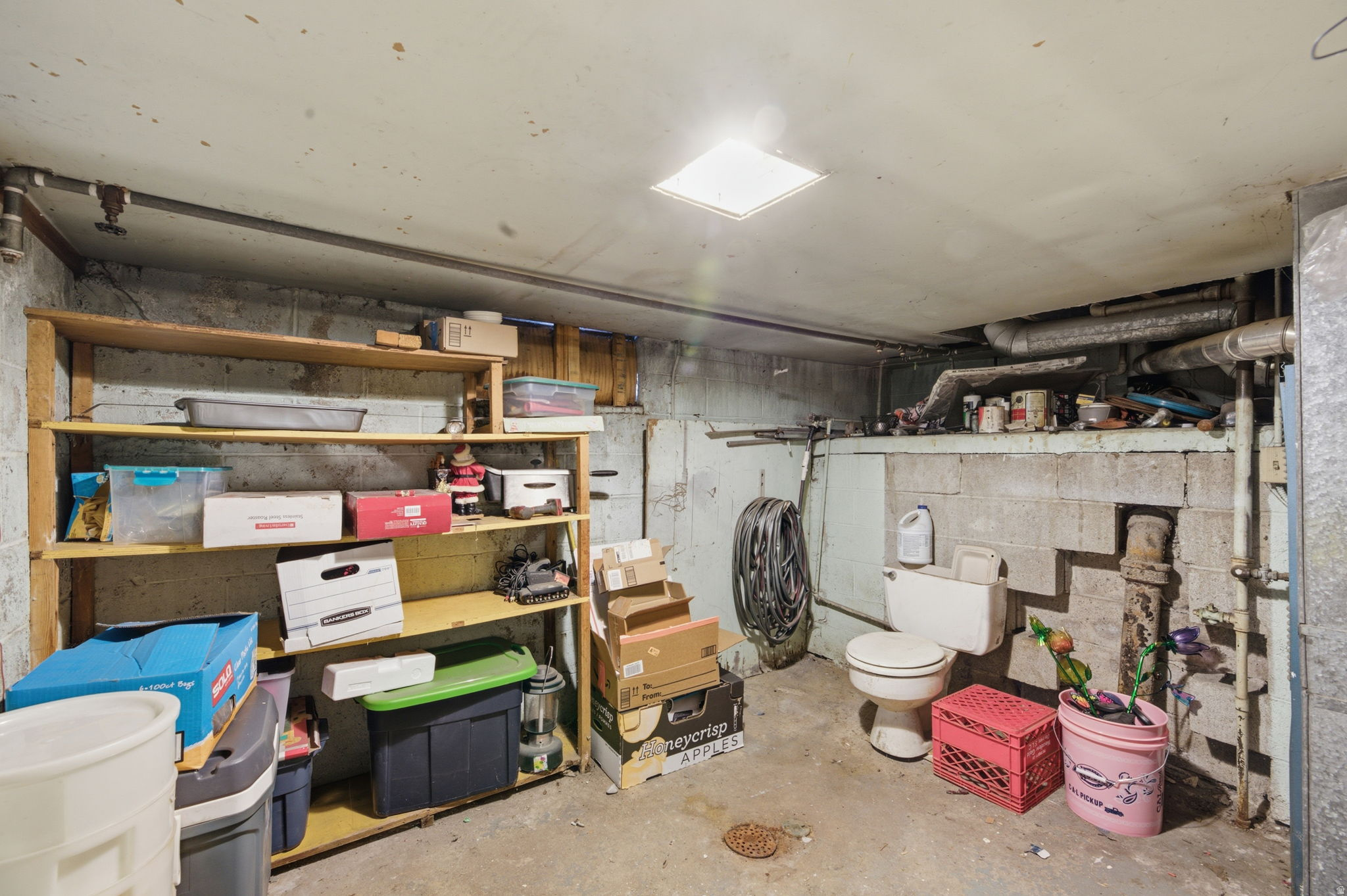 main property photo 14