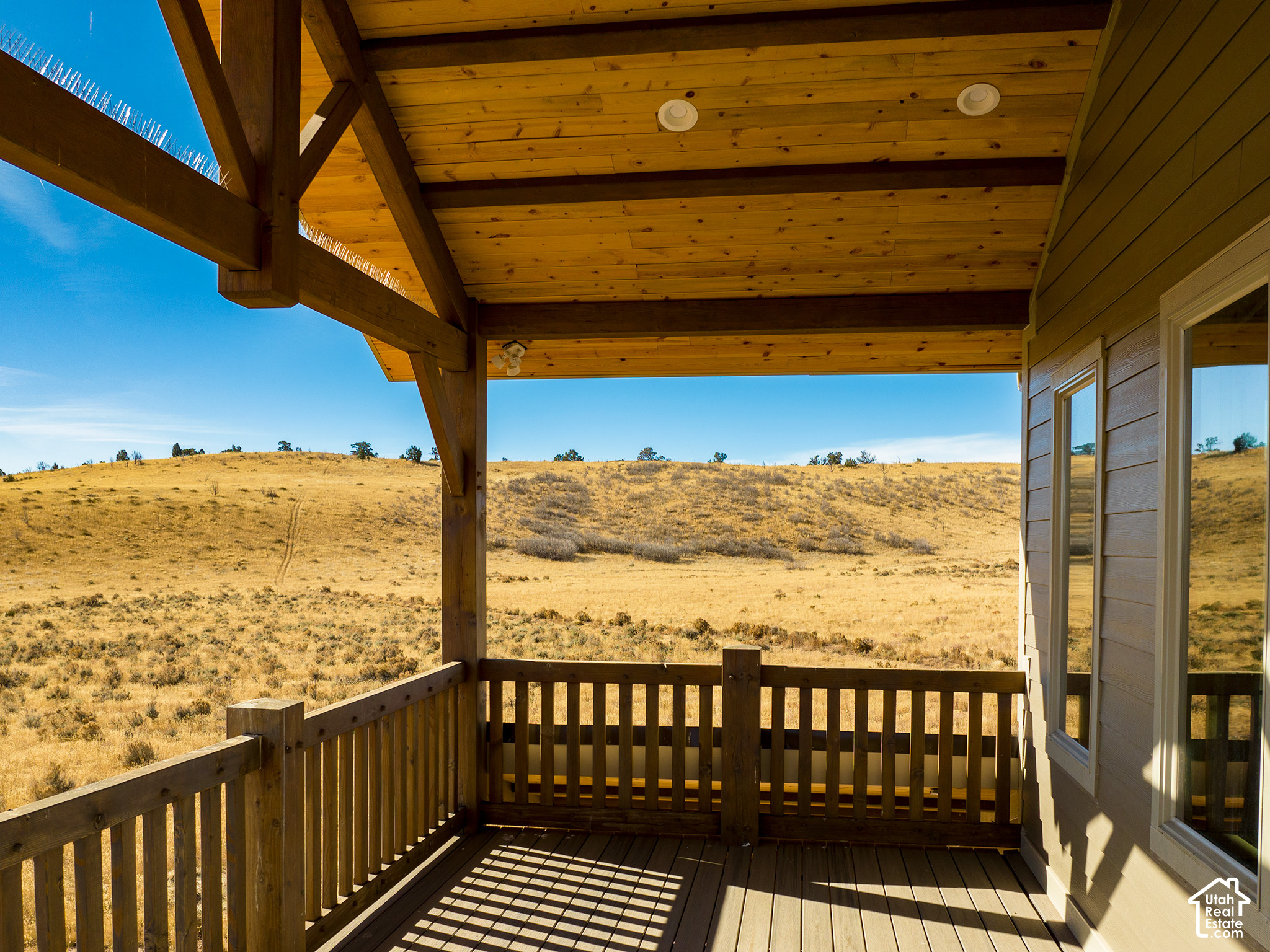 main property photo 51