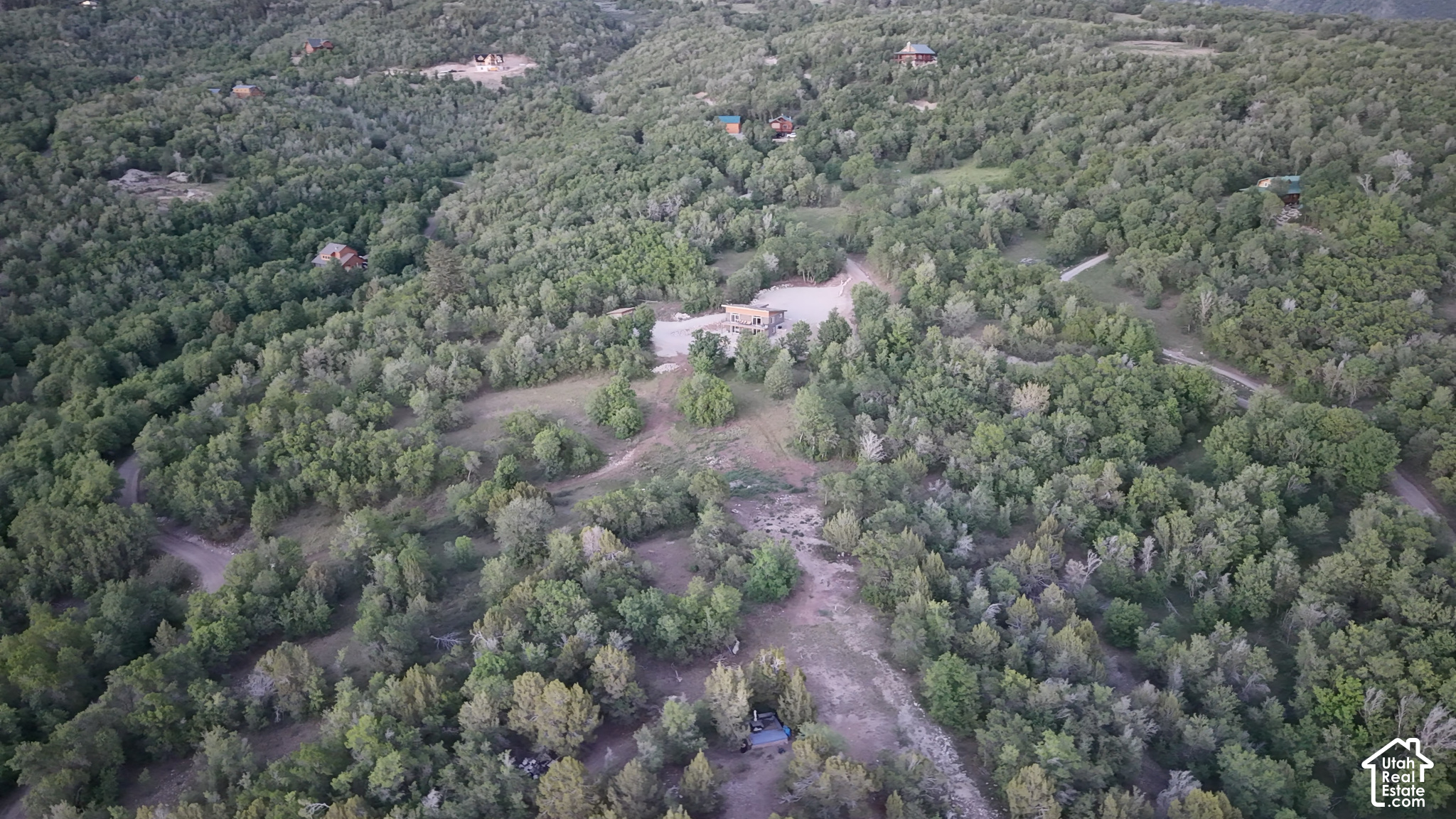 main property photo 32