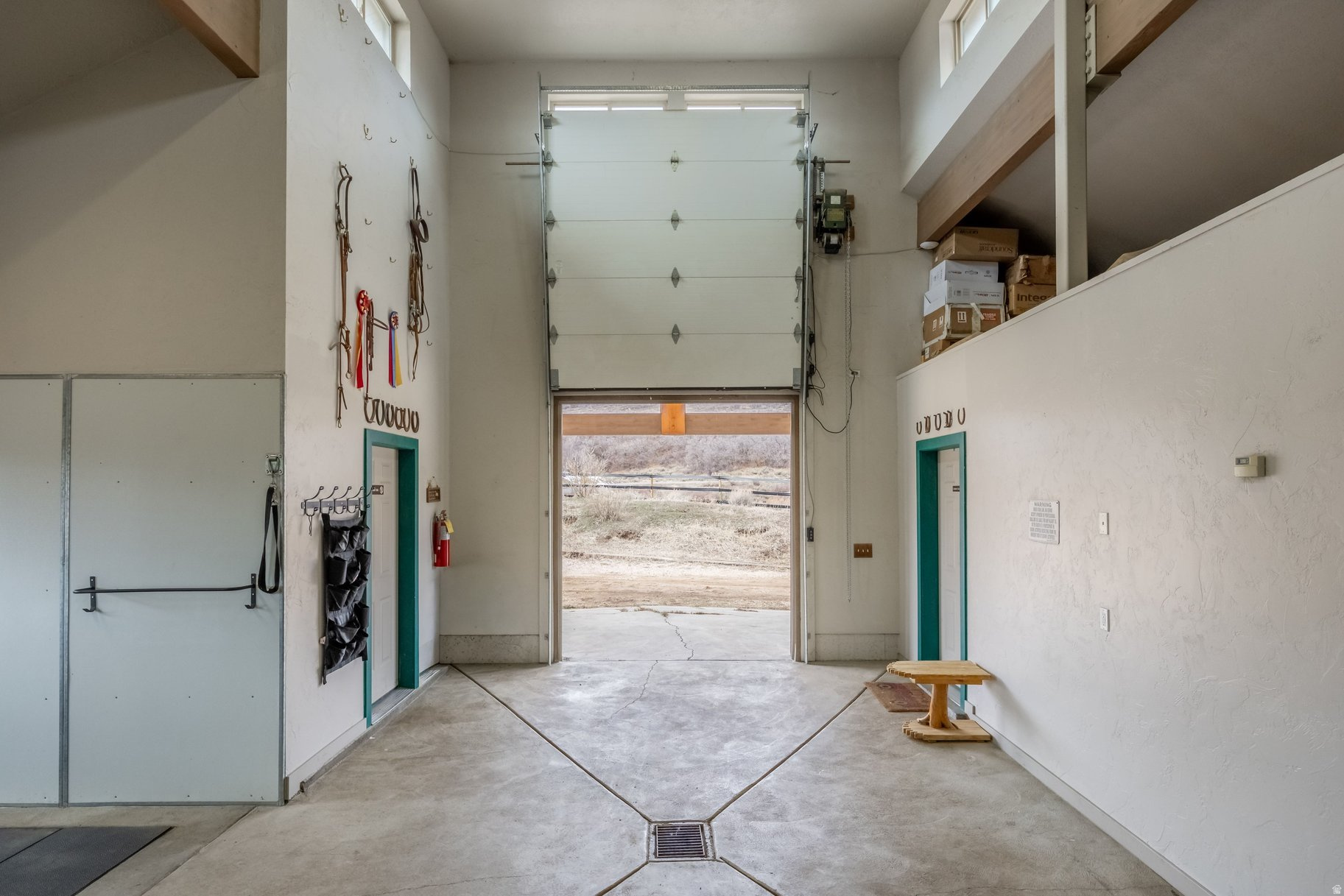 main property photo 78