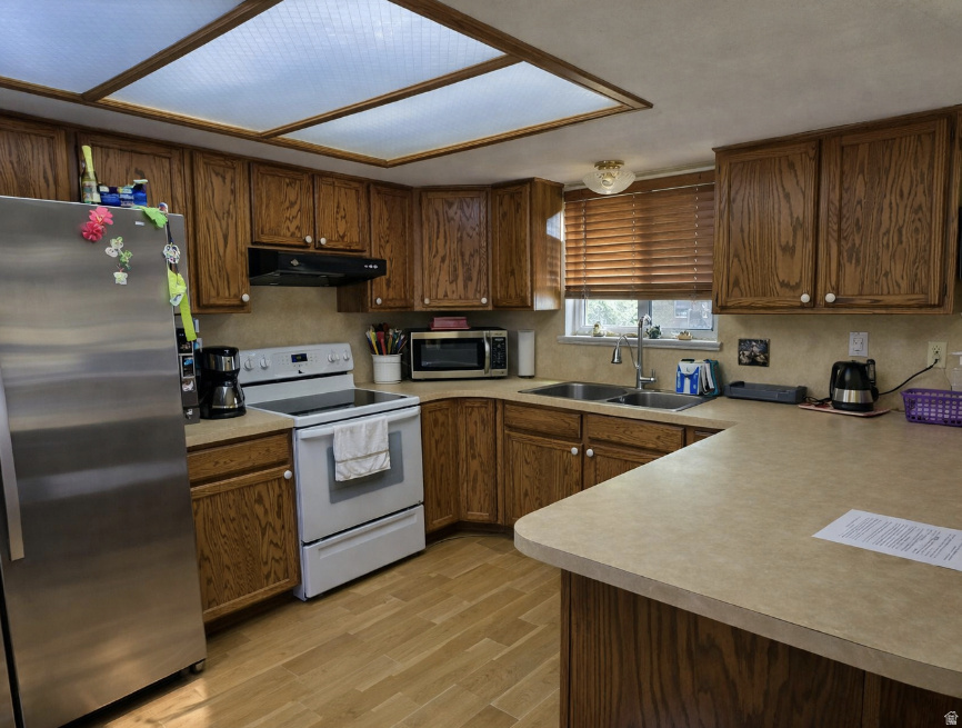 main property photo 10