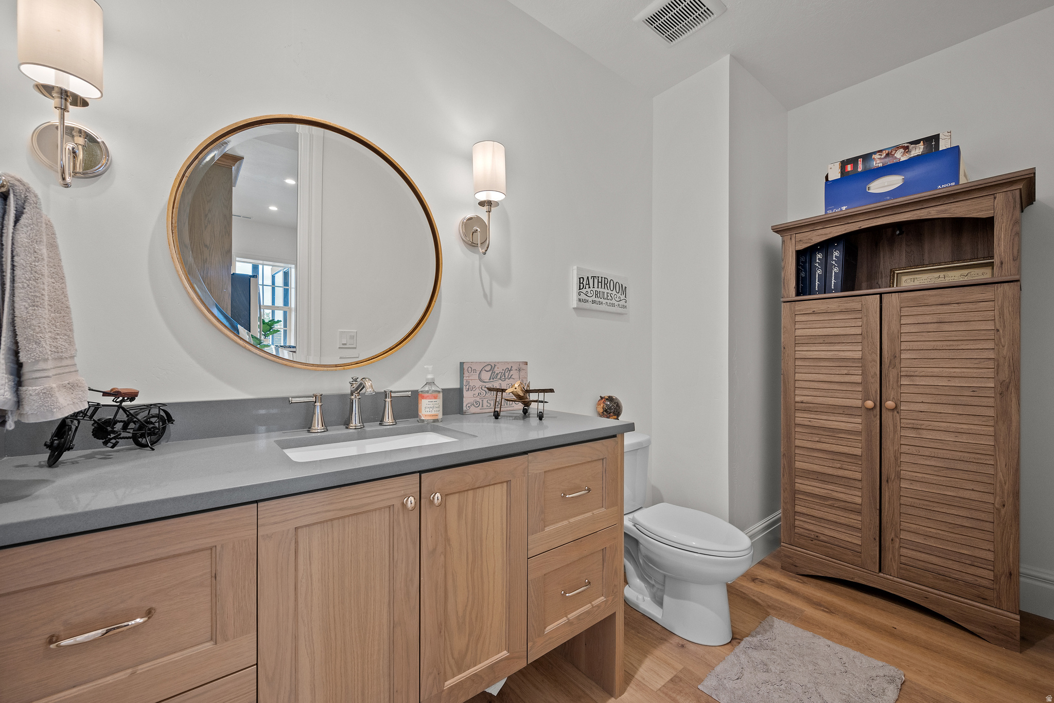 main property photo 73