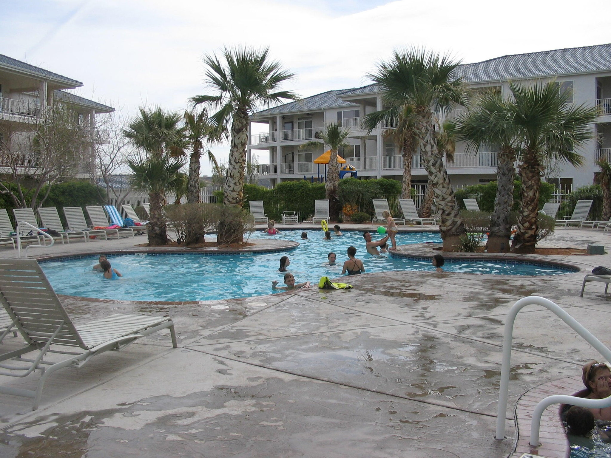 main property photo 10
