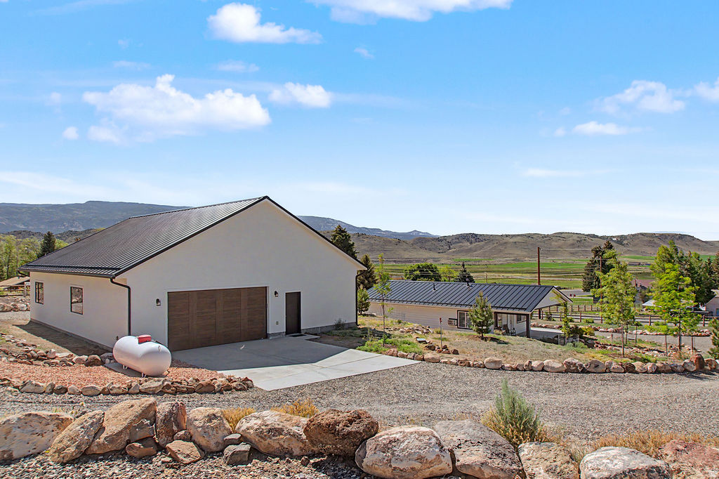 main property photo 79