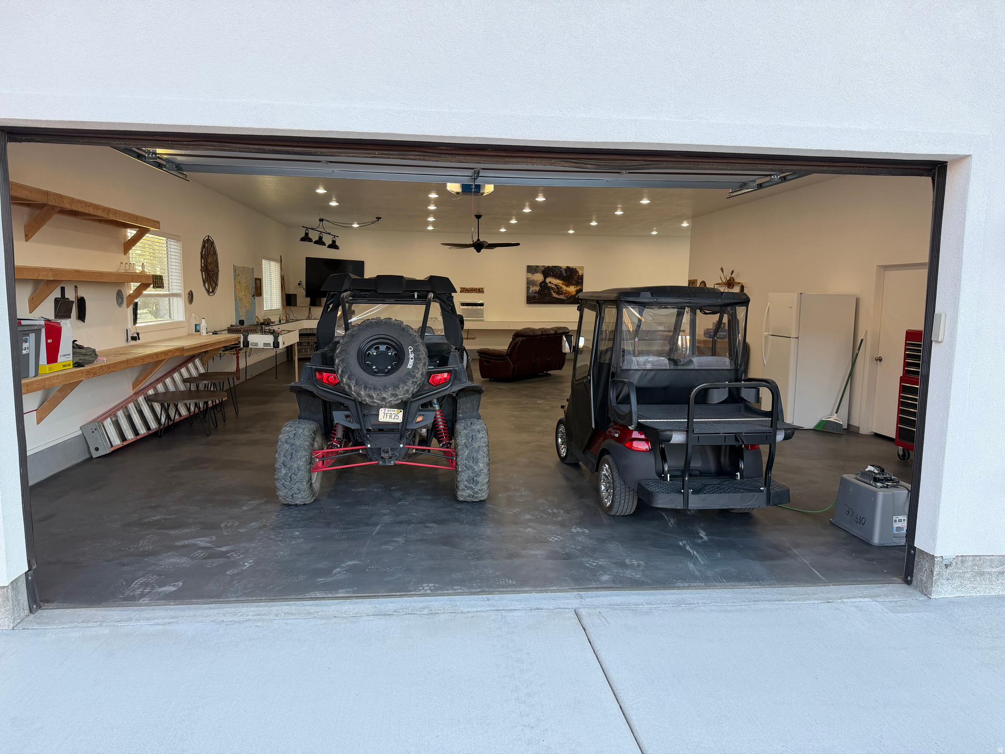 main property photo 85