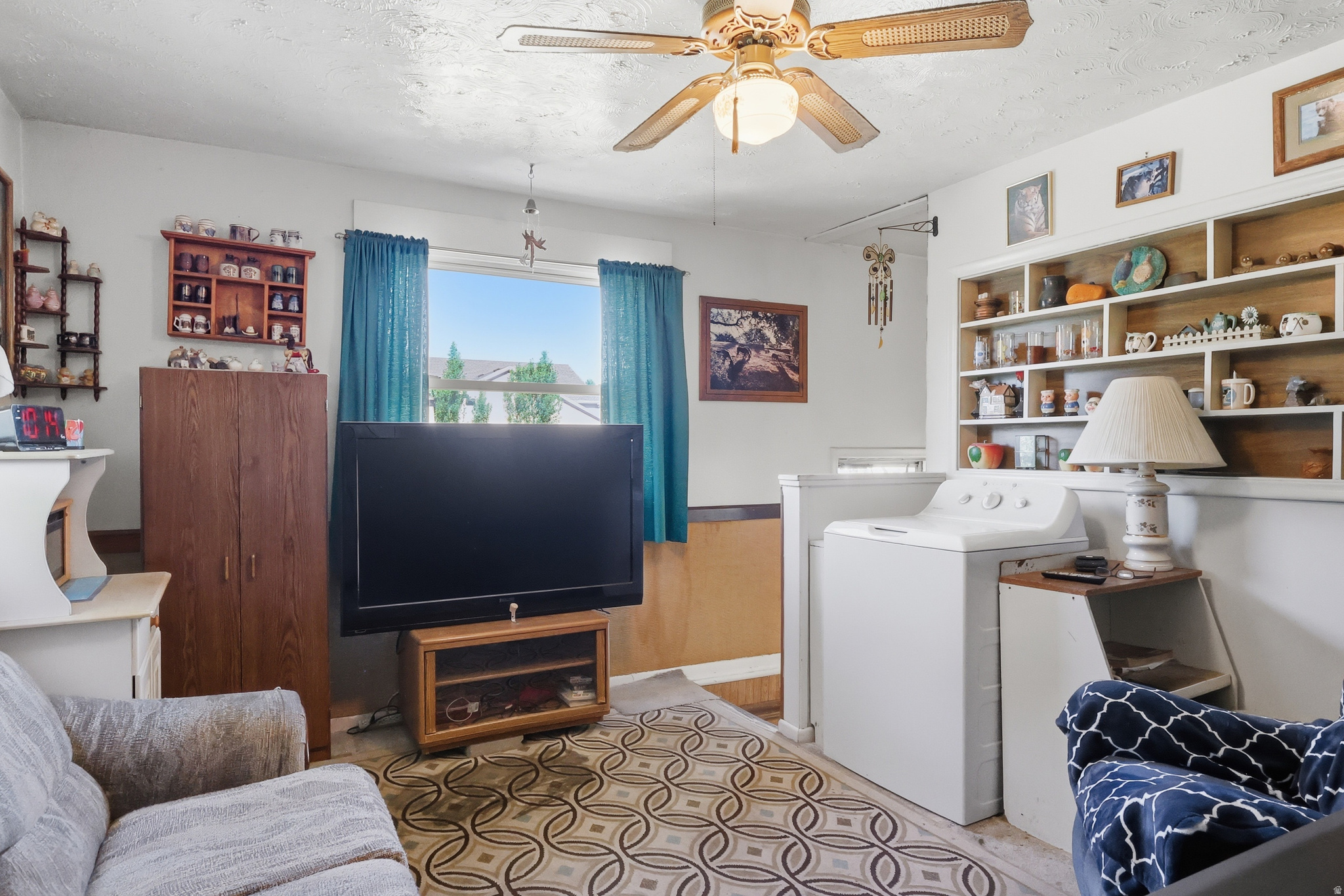 main property photo 19